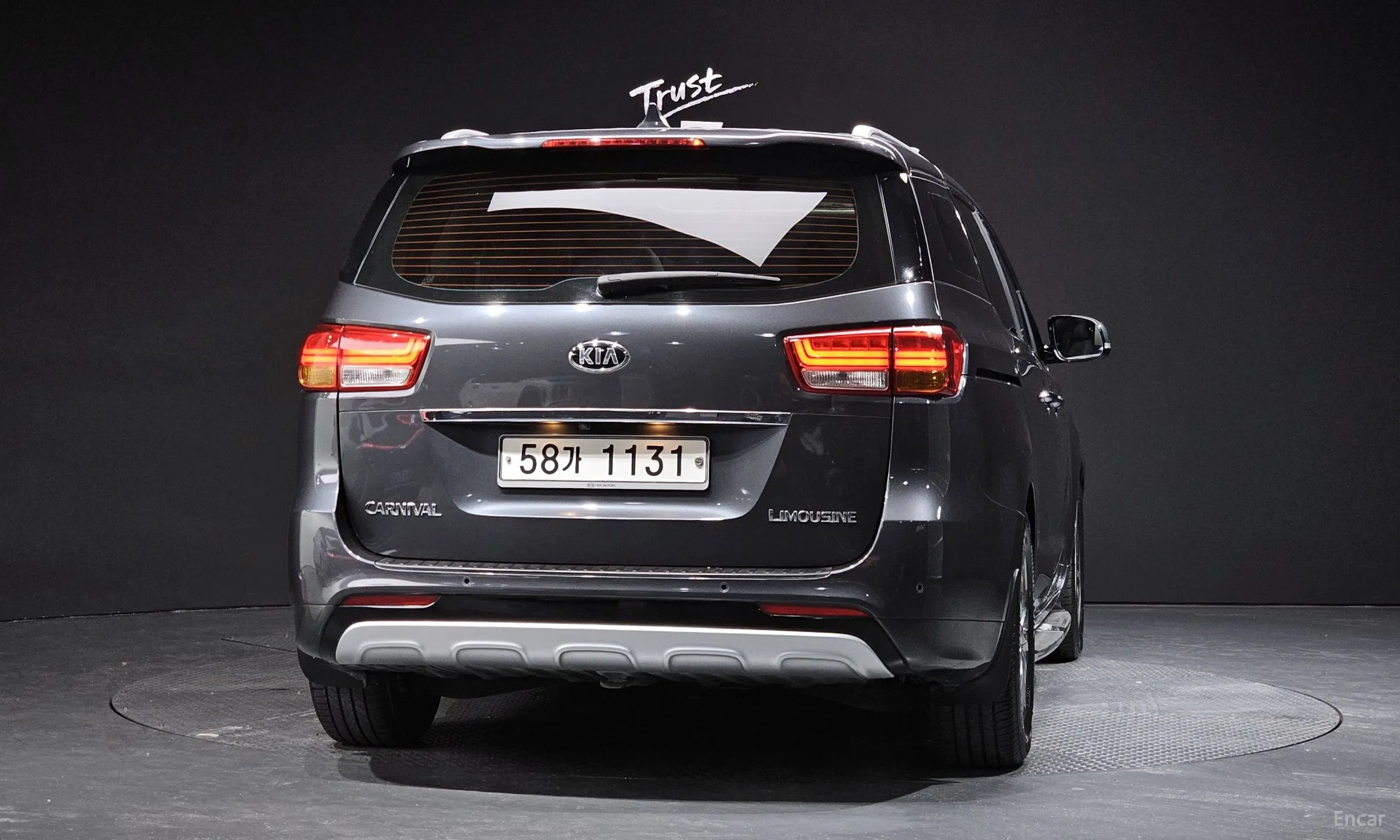 Kia Carnival превью 3