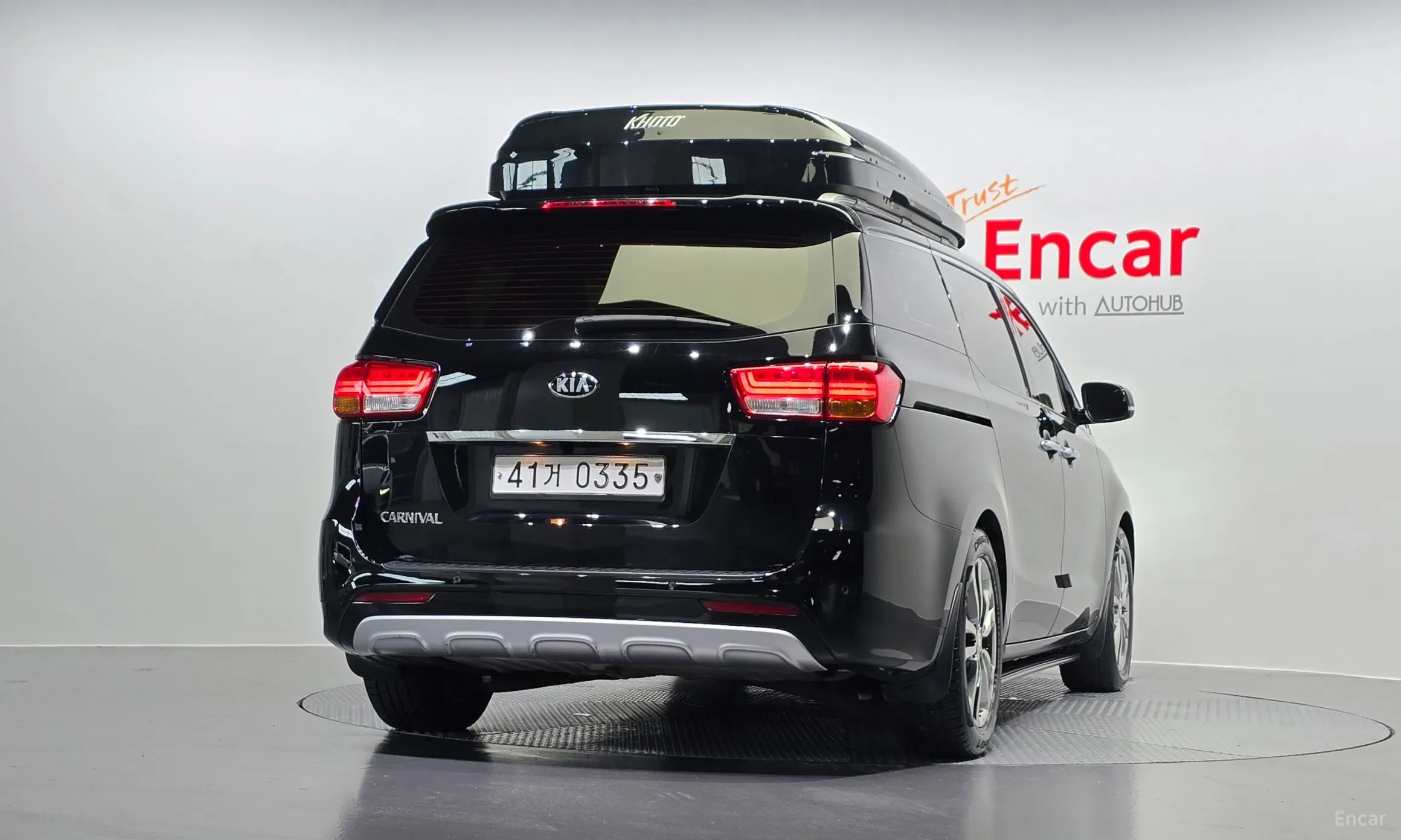 Kia Carnival превью 3
