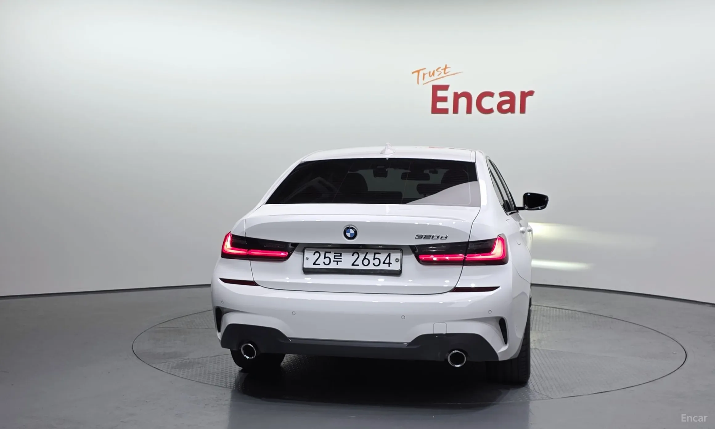 BMW 3 Series (G20) превью 3