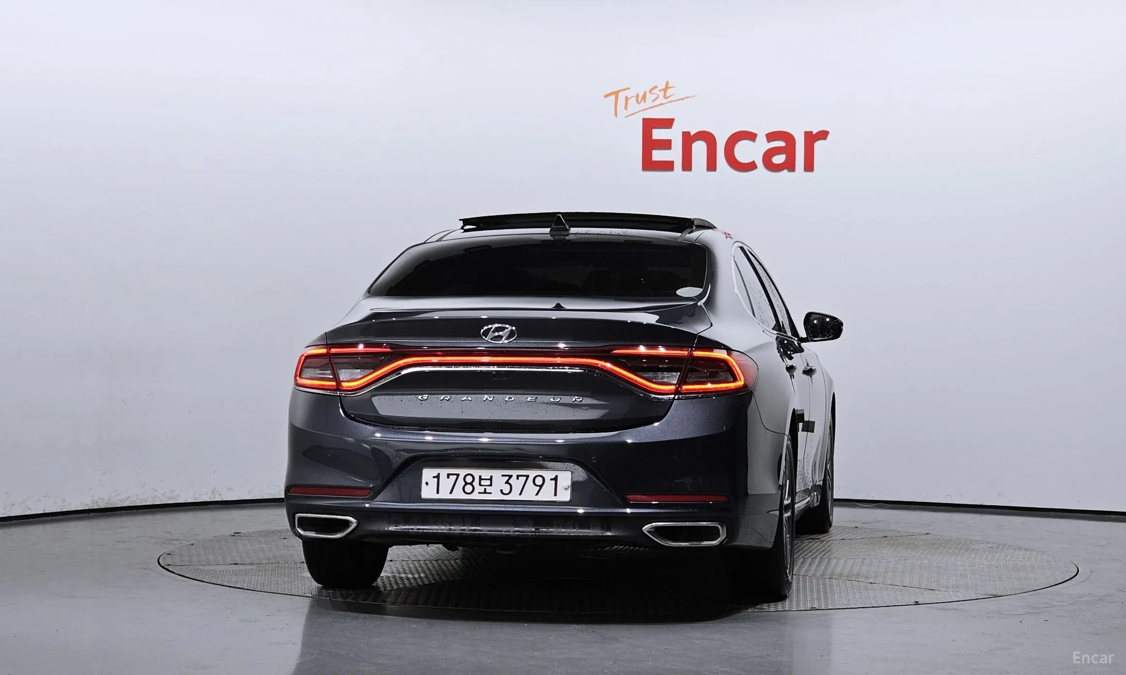 Hyundai Grandeur IG превью 3