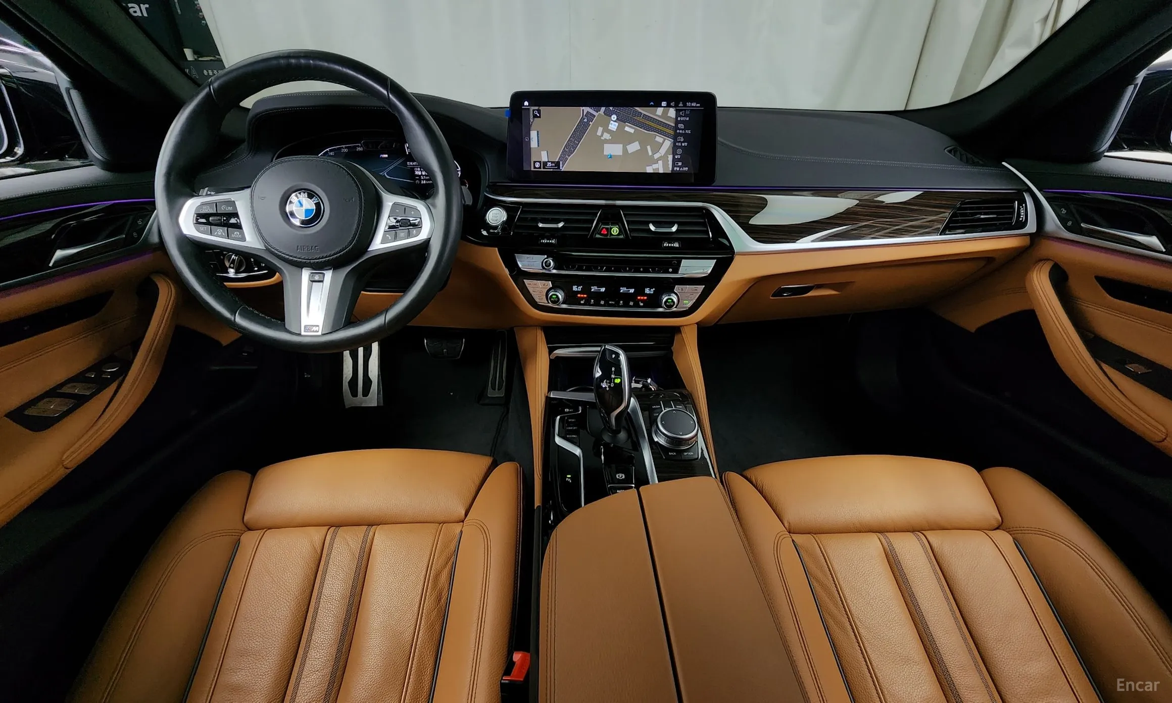 BMW 5 Series (G30) превью 4