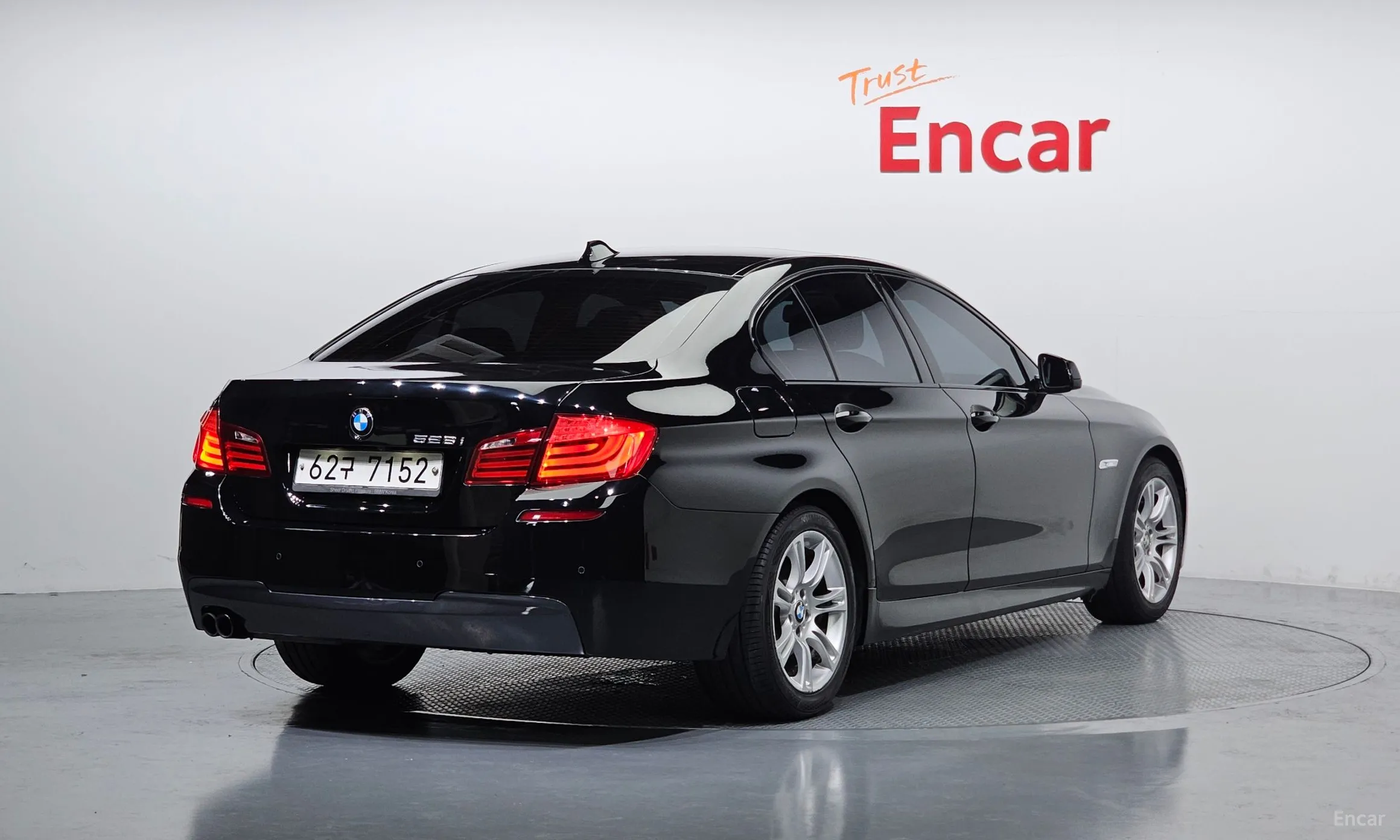 BMW 5 Series (F10) превью 2