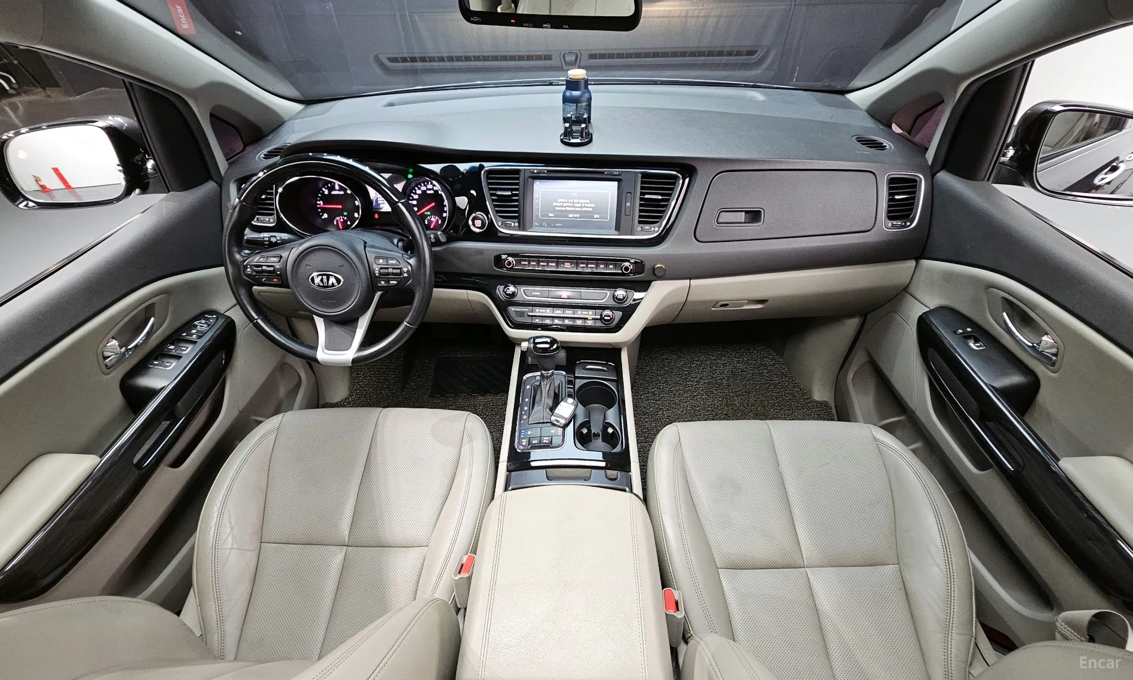 Kia Carnival превью 4