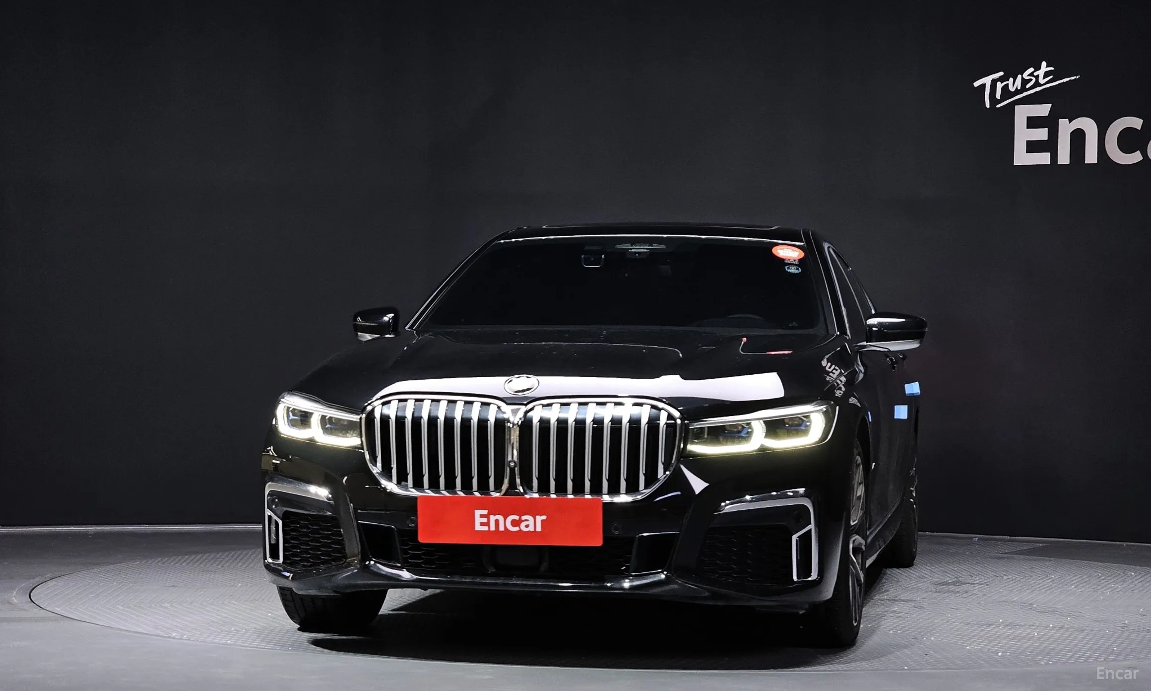 BMW 7 Series (G11)