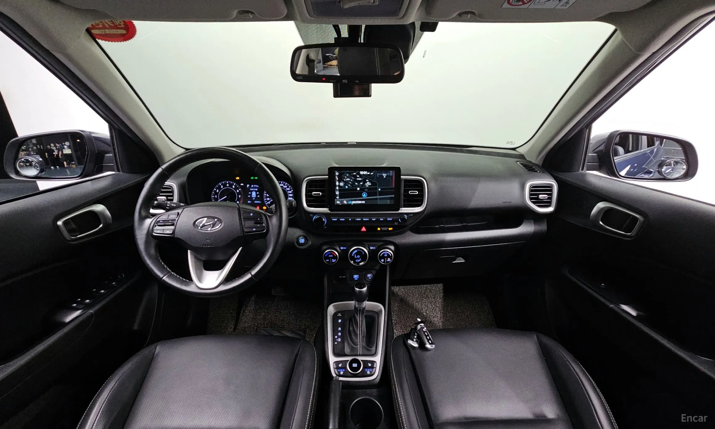 Hyundai Venue превью 4