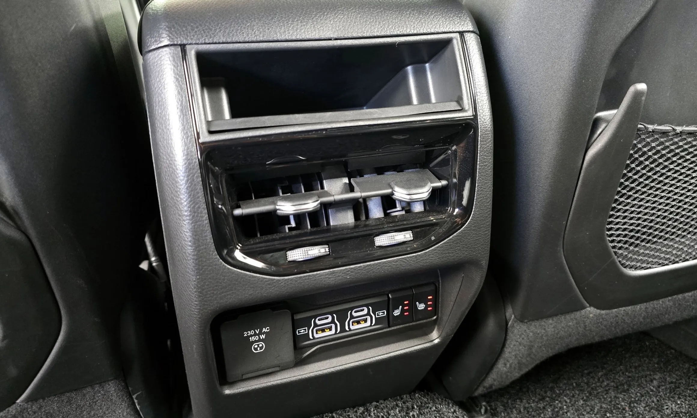Jeep Grand Cherokee (WL) превью 19