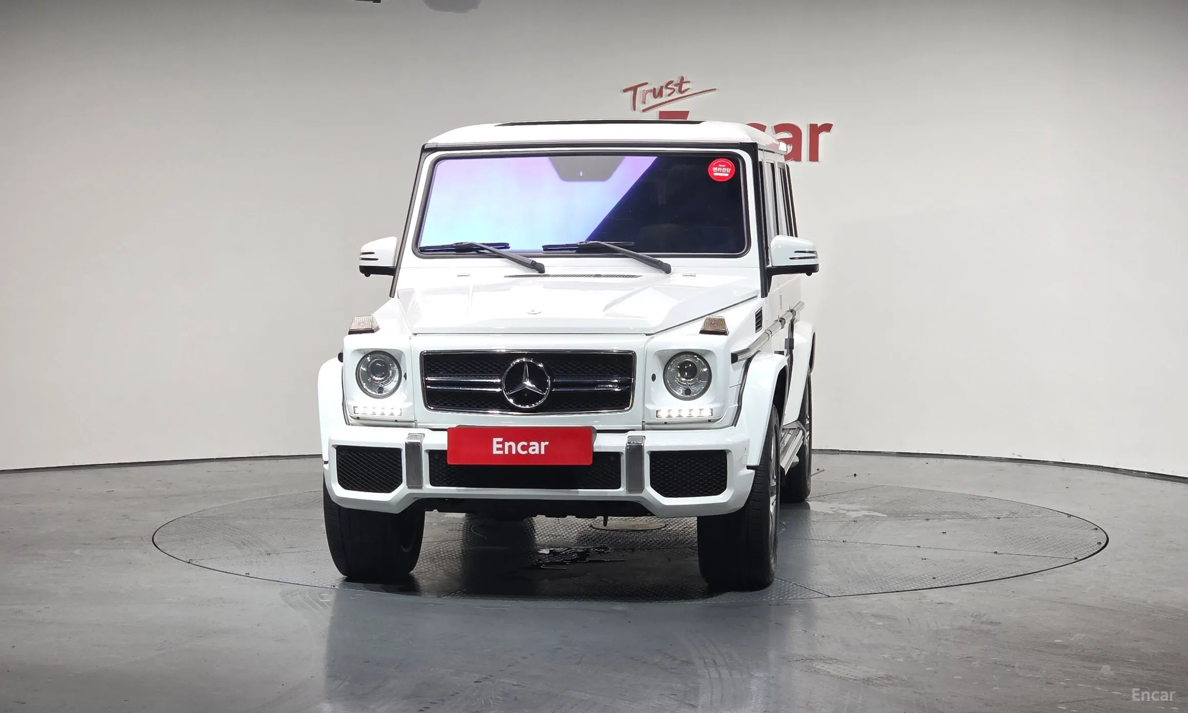 Mercedes Benz G-Class W463