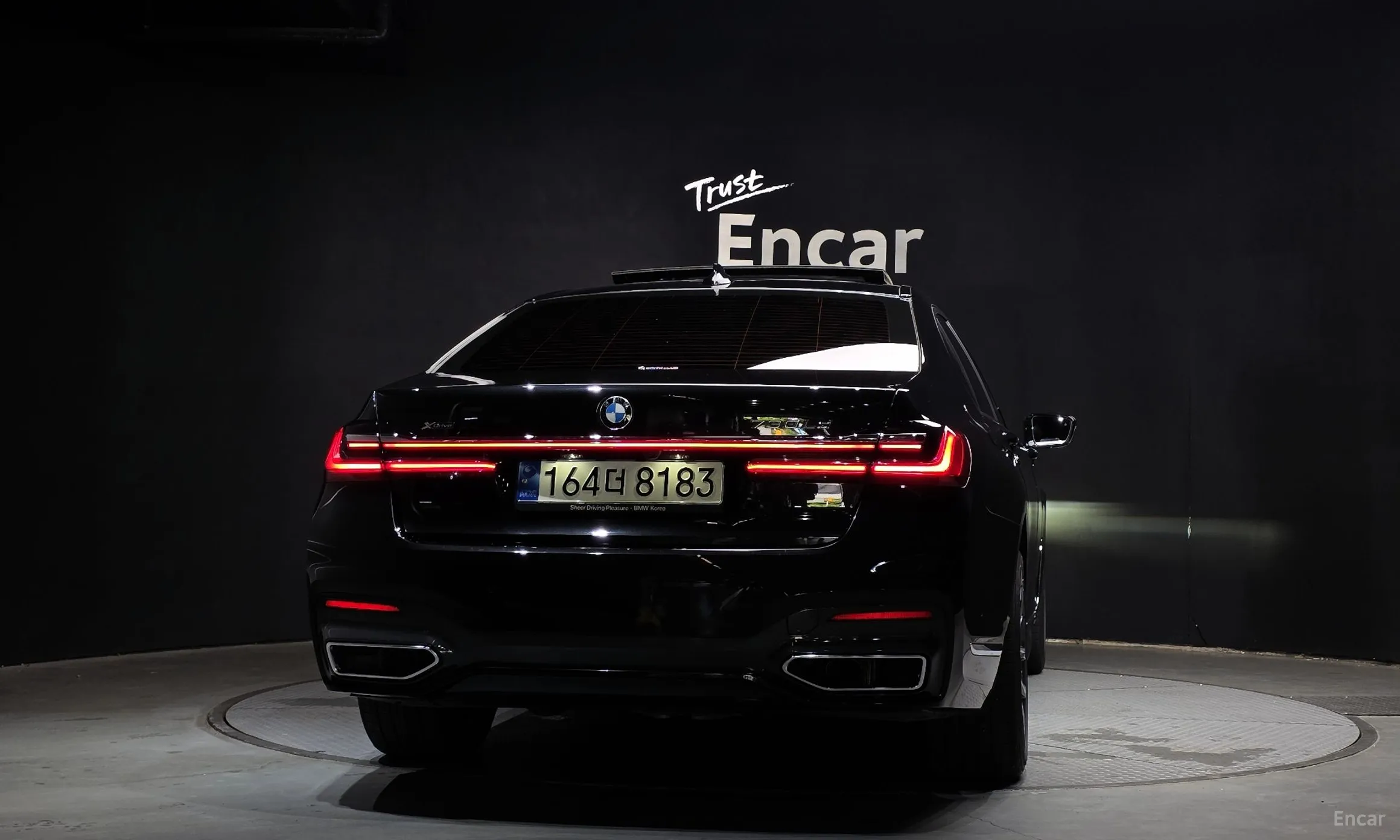 BMW 7 Series (G11) превью 3