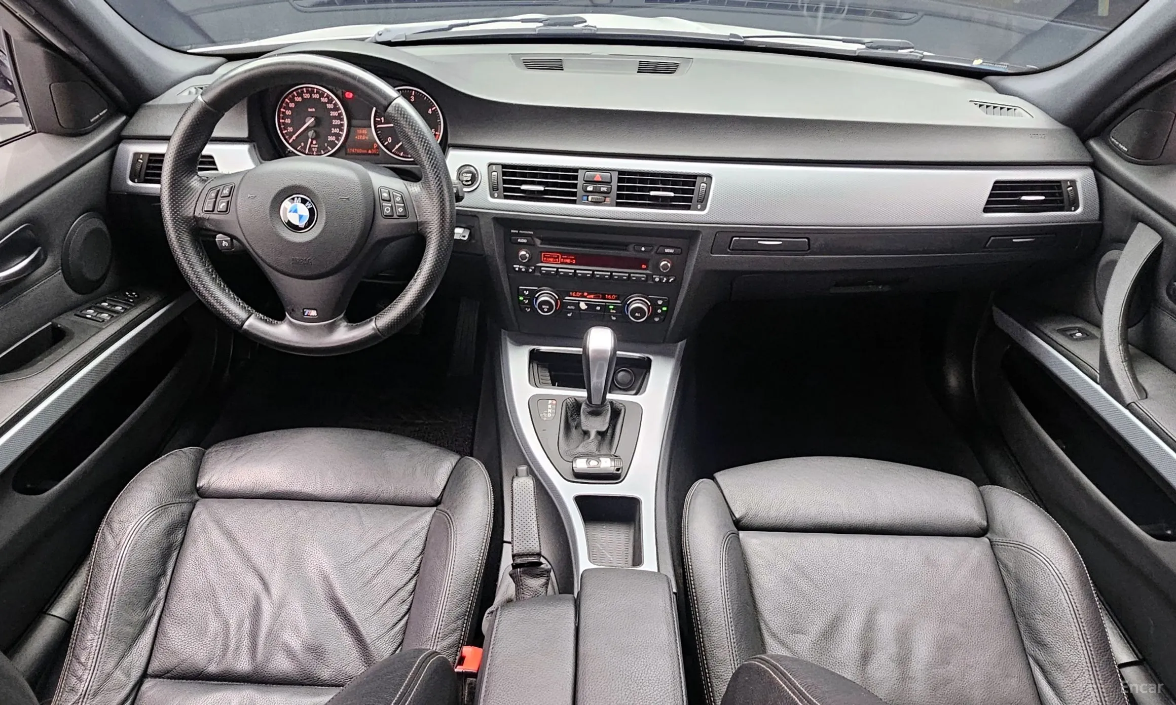 BMW 3 Series (E90) превью 4
