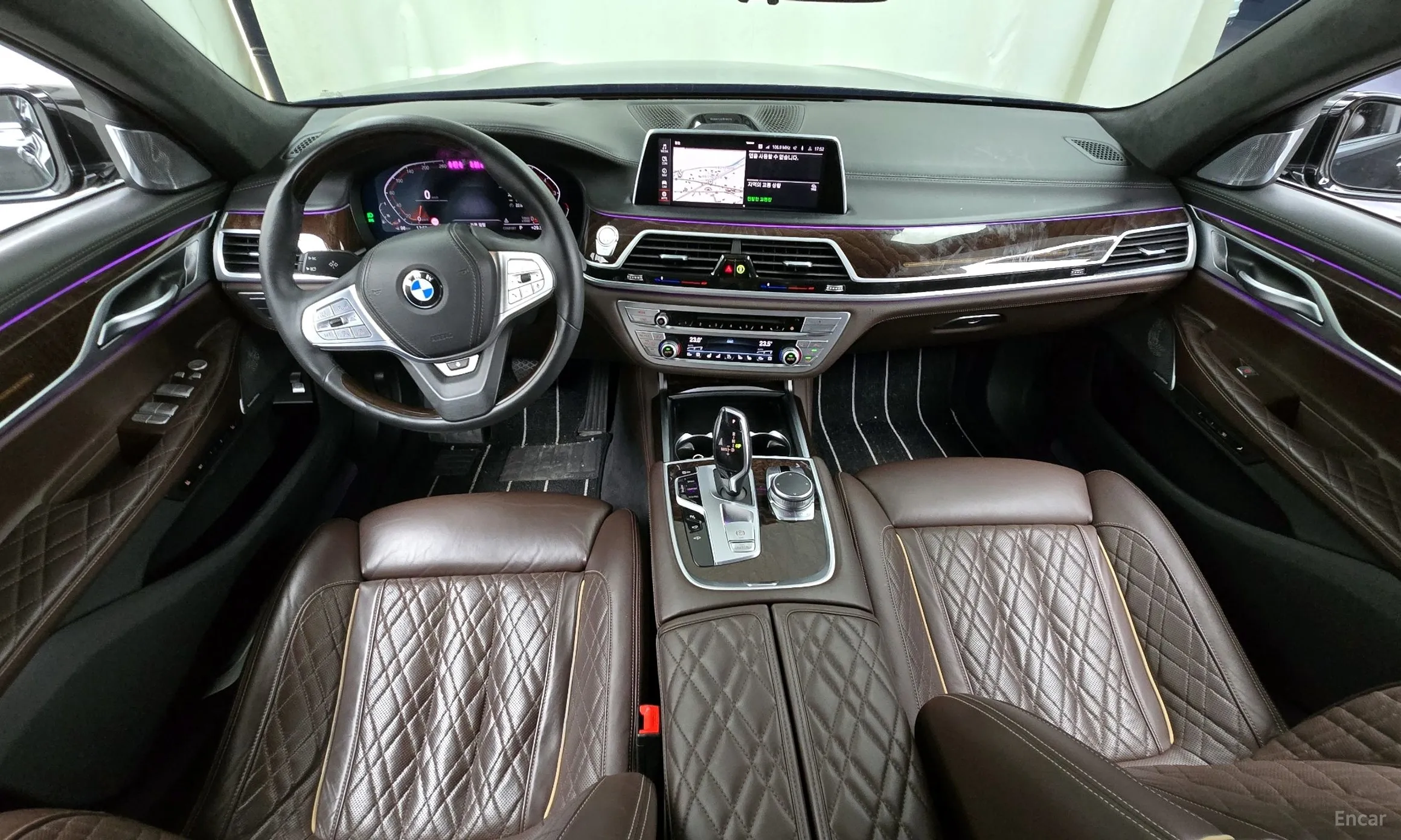 BMW 7 Series (G11) превью 4