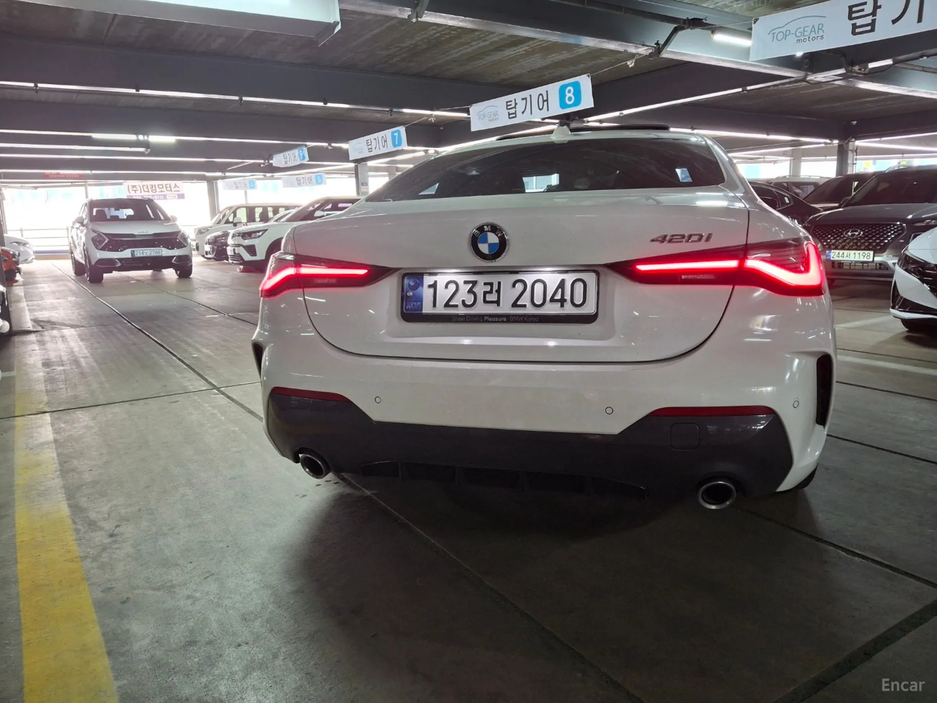 BMW Series 4 (G22) превью 2