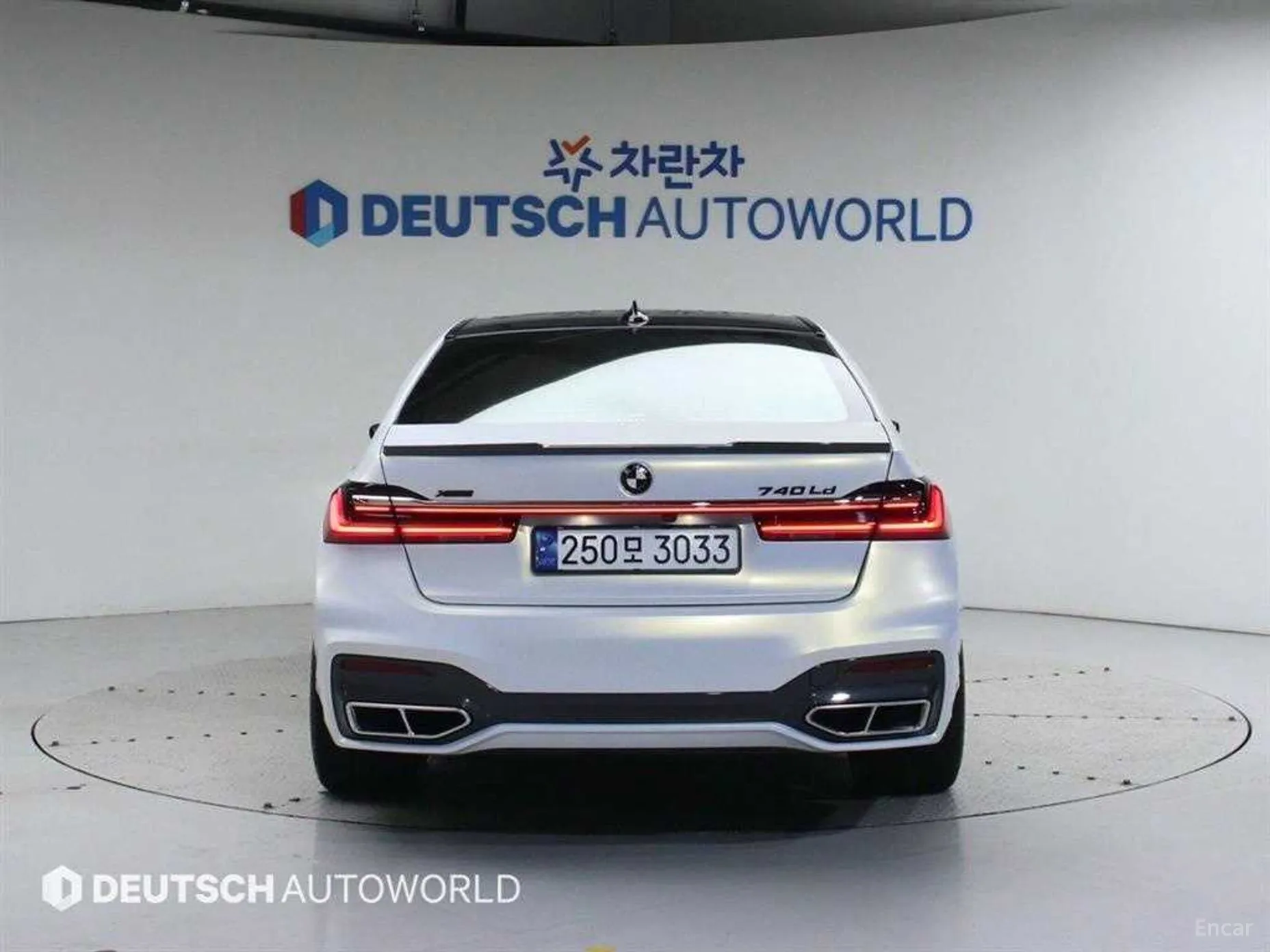 BMW 7 Series (G11) превью 3