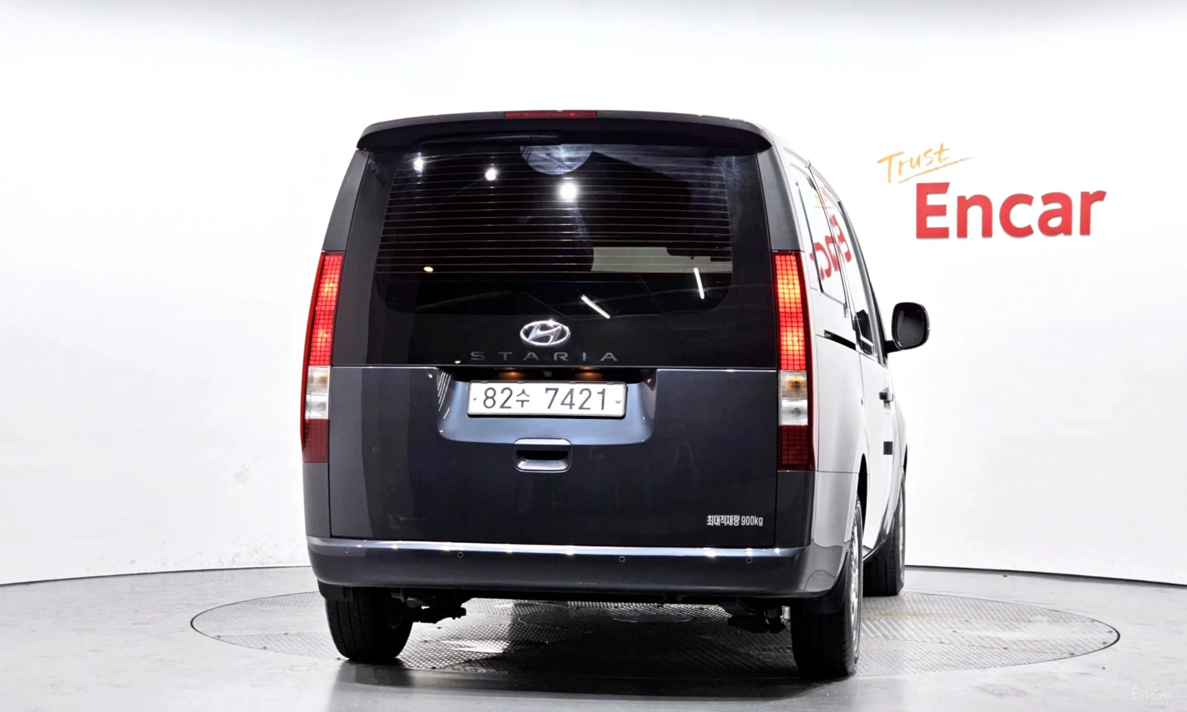 Hyundai Staria превью 3