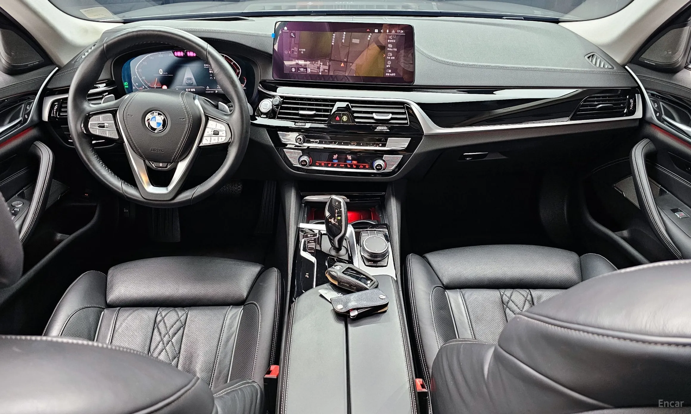 BMW 5 Series (G30) превью 4