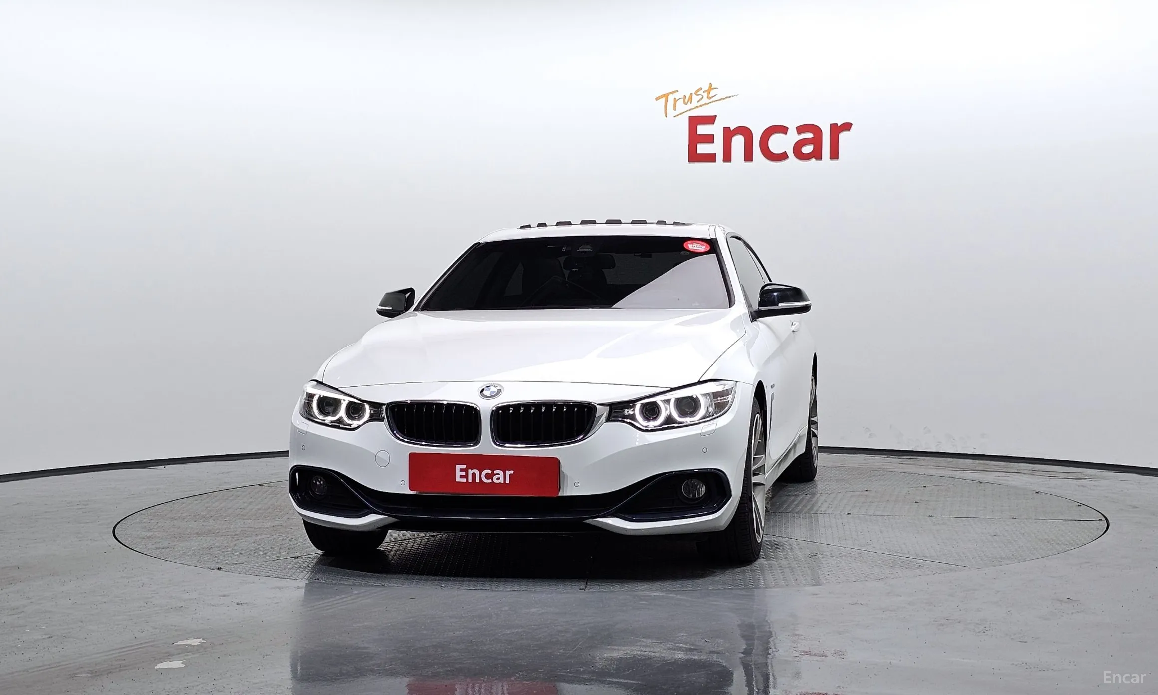 BMW Series 4 (F32) превью 2