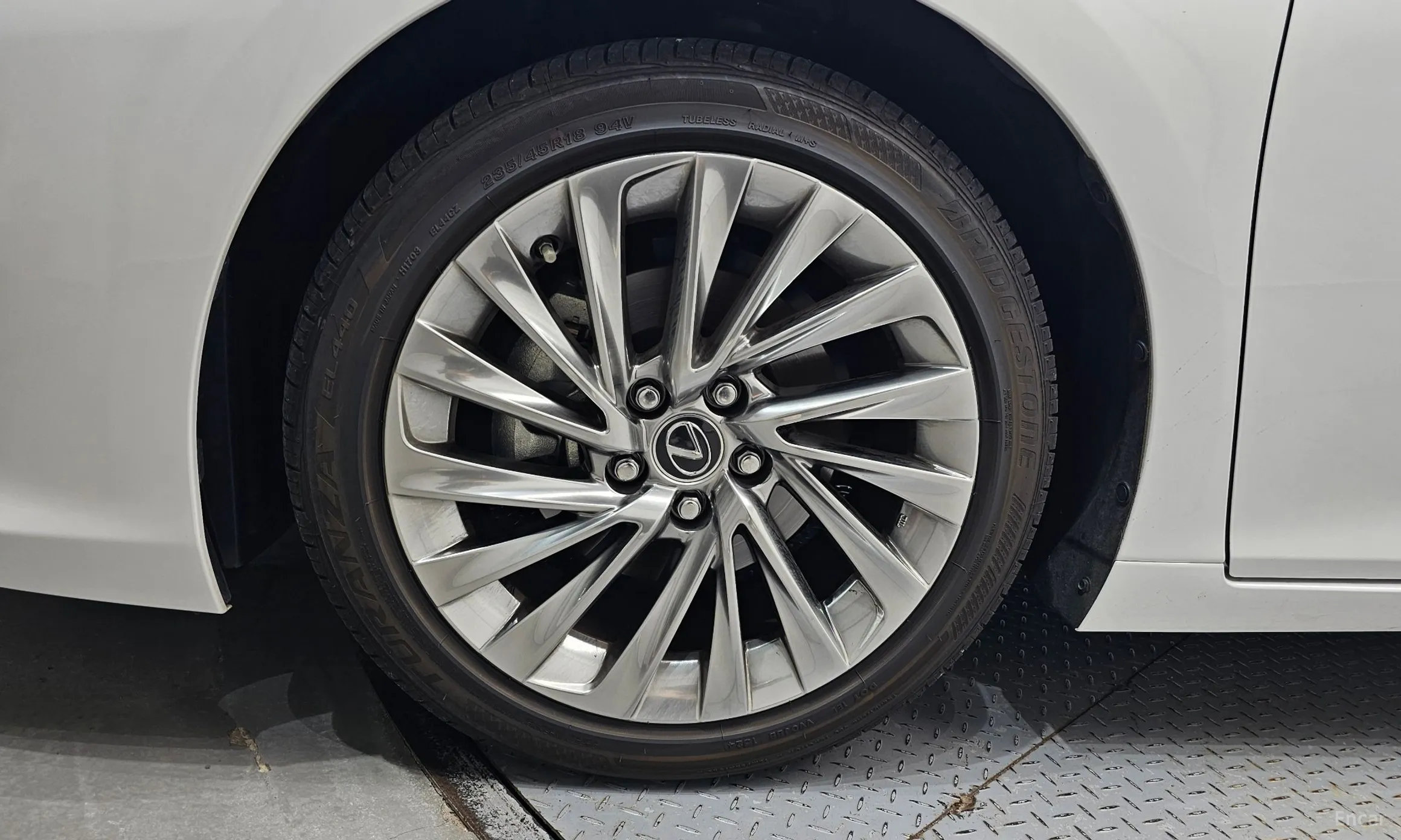 Lexus ES300h 7th Generation превью 5