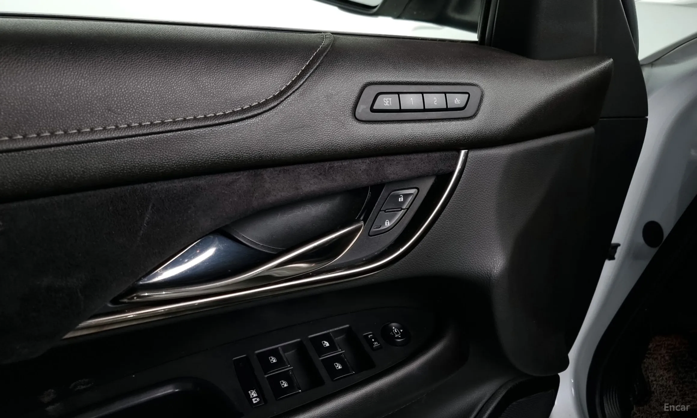 Cadillac Ats превью 16