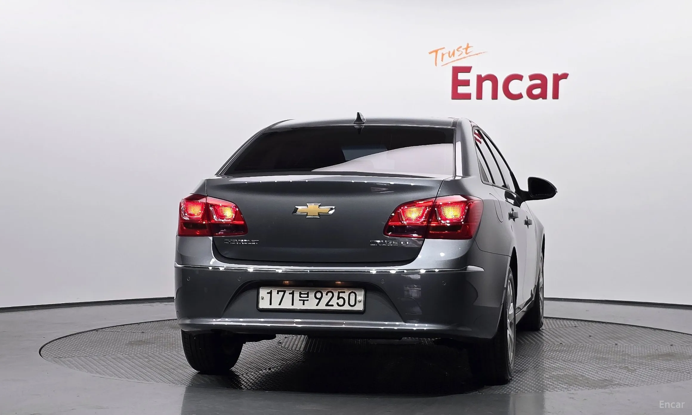 Chevrolet (GM Daewoo) Cruze превью 3