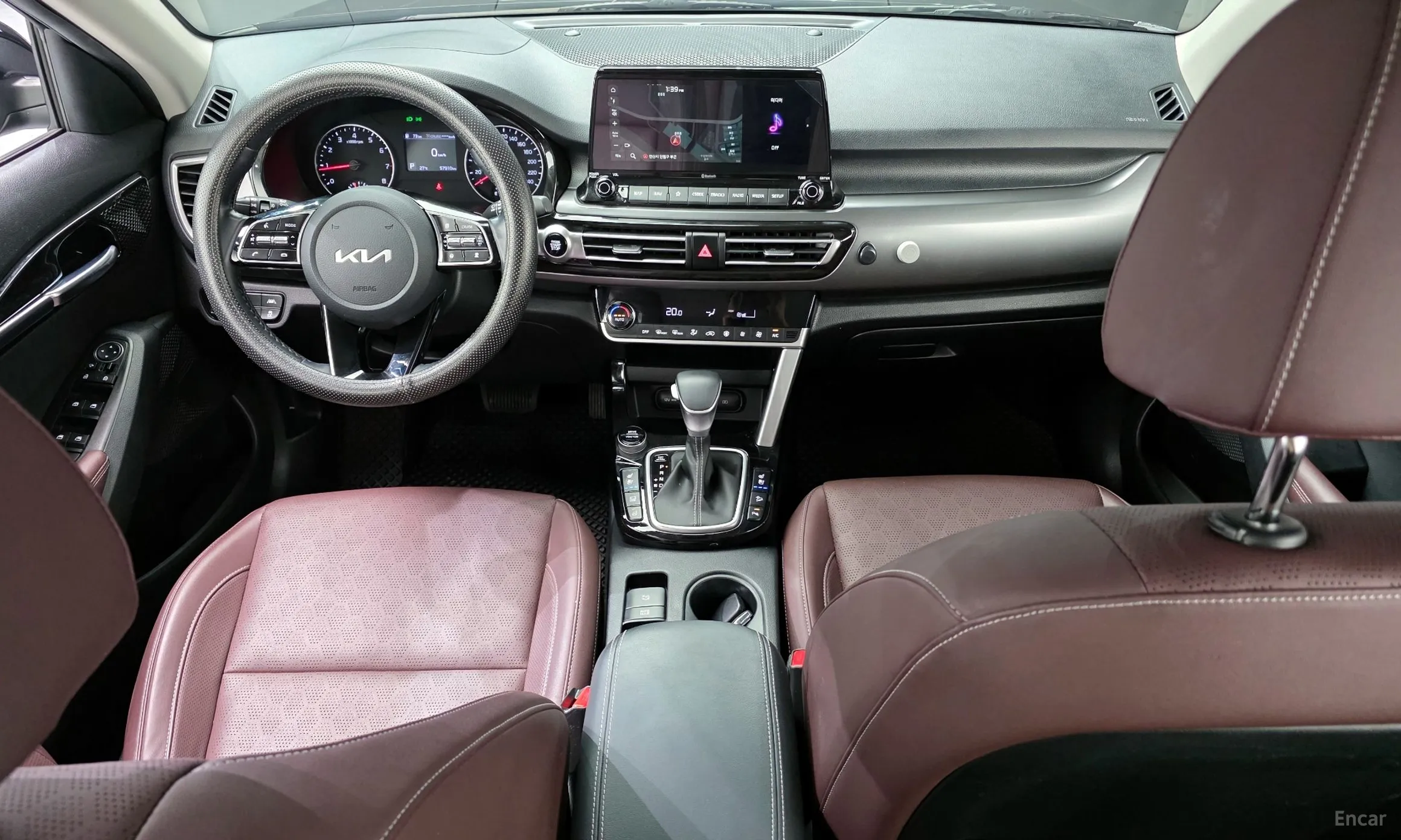 Kia Seltos превью 4