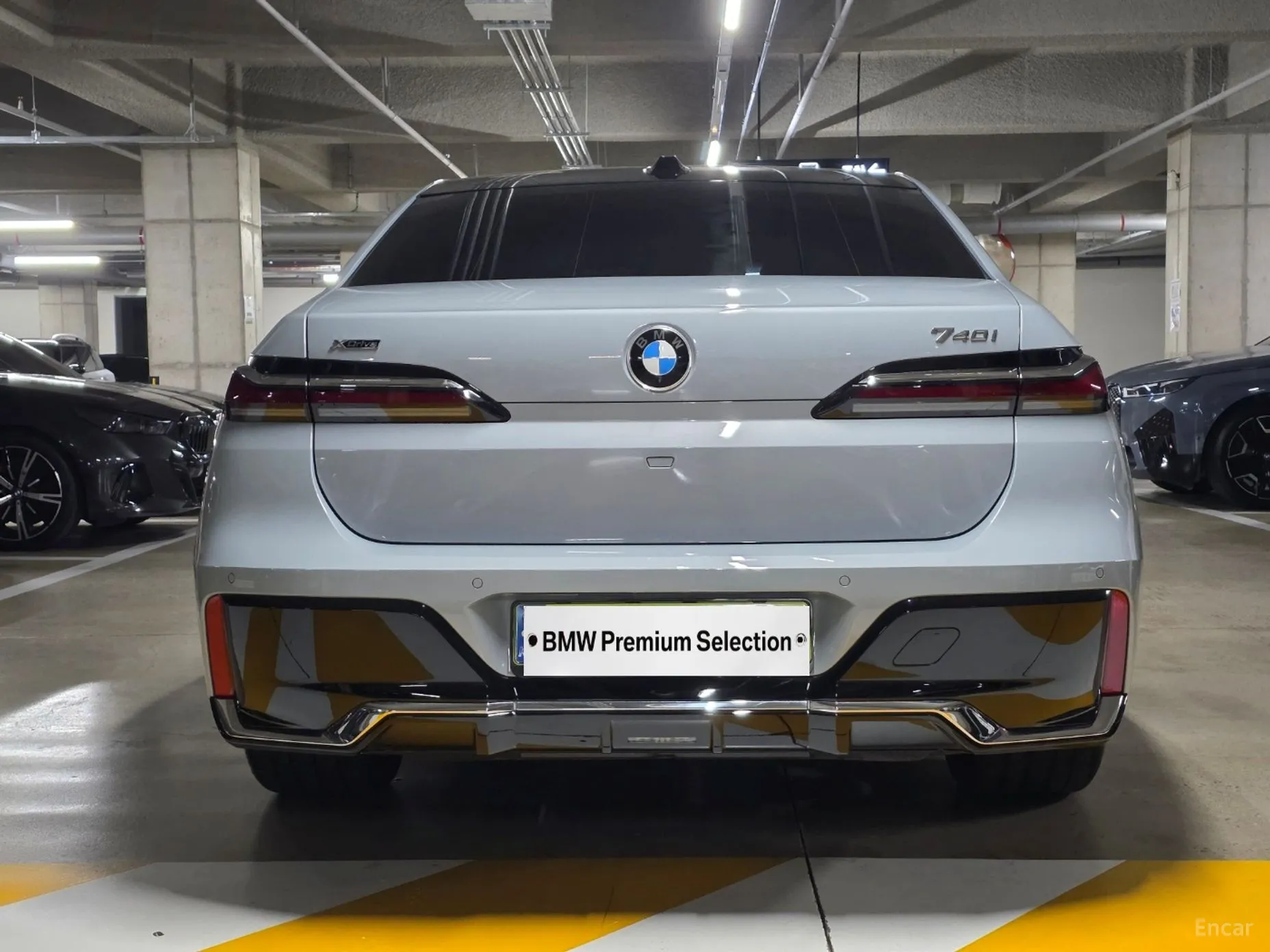 BMW 7 Series (G70) превью 3