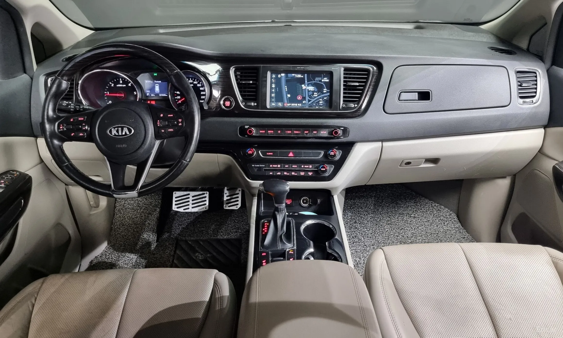 Kia Carnival превью 4