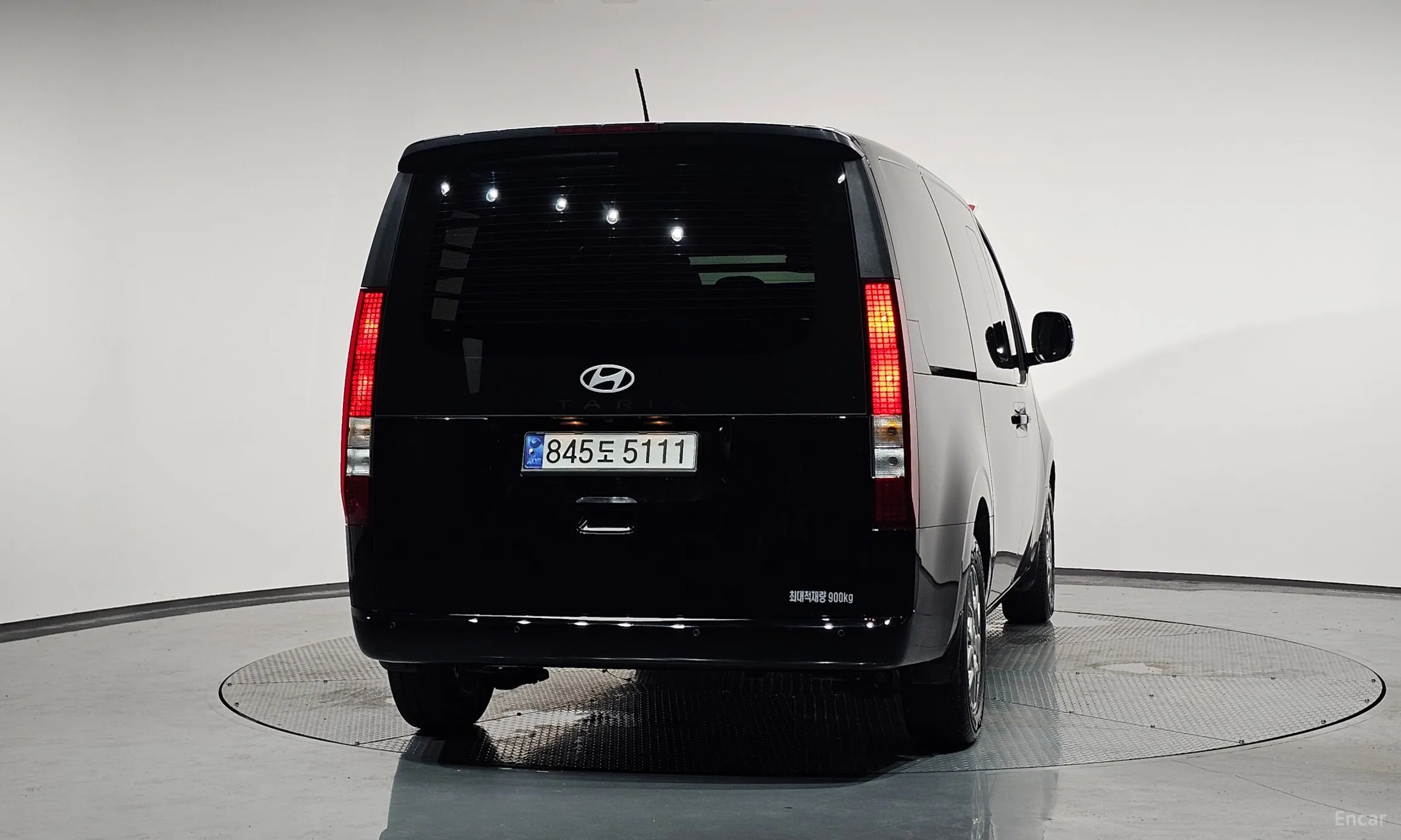 Hyundai Staria превью 3