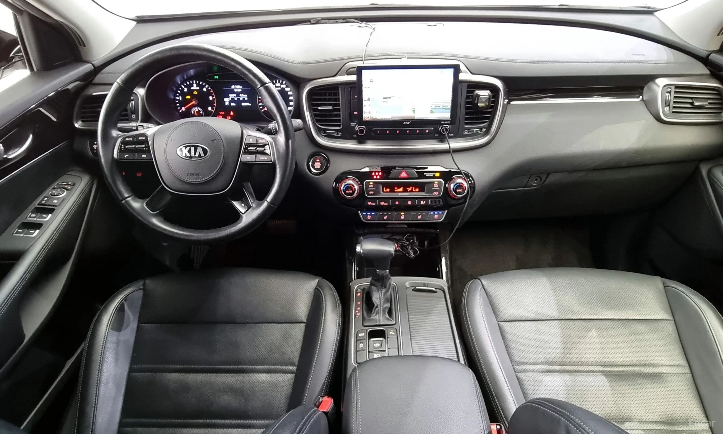 Kia Sorento превью 4