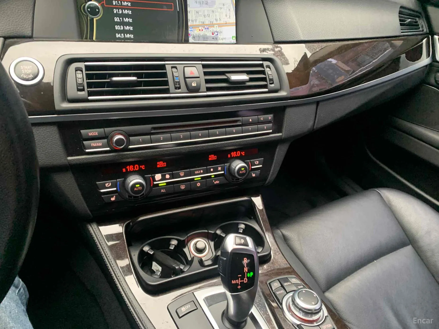 BMW 5 Series (F10) превью 4
