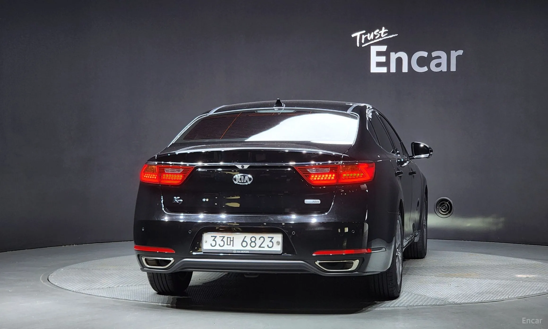 Kia K7 Hybrid превью 3