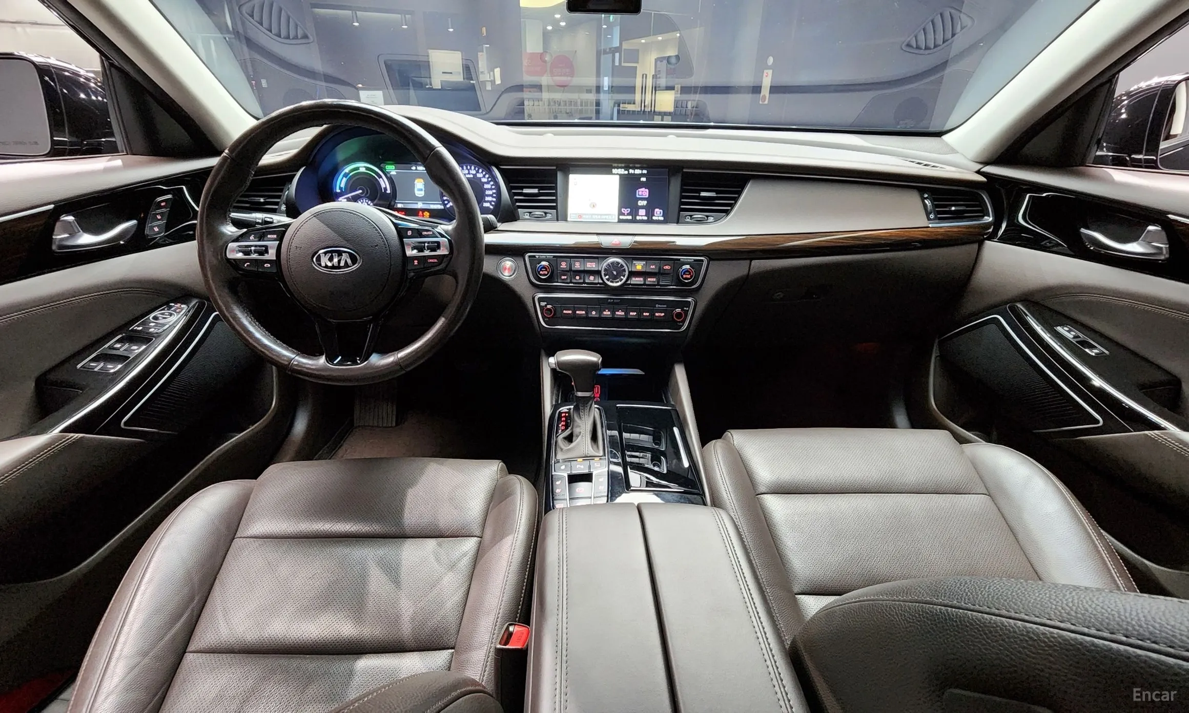 Kia K7 Hybrid превью 4