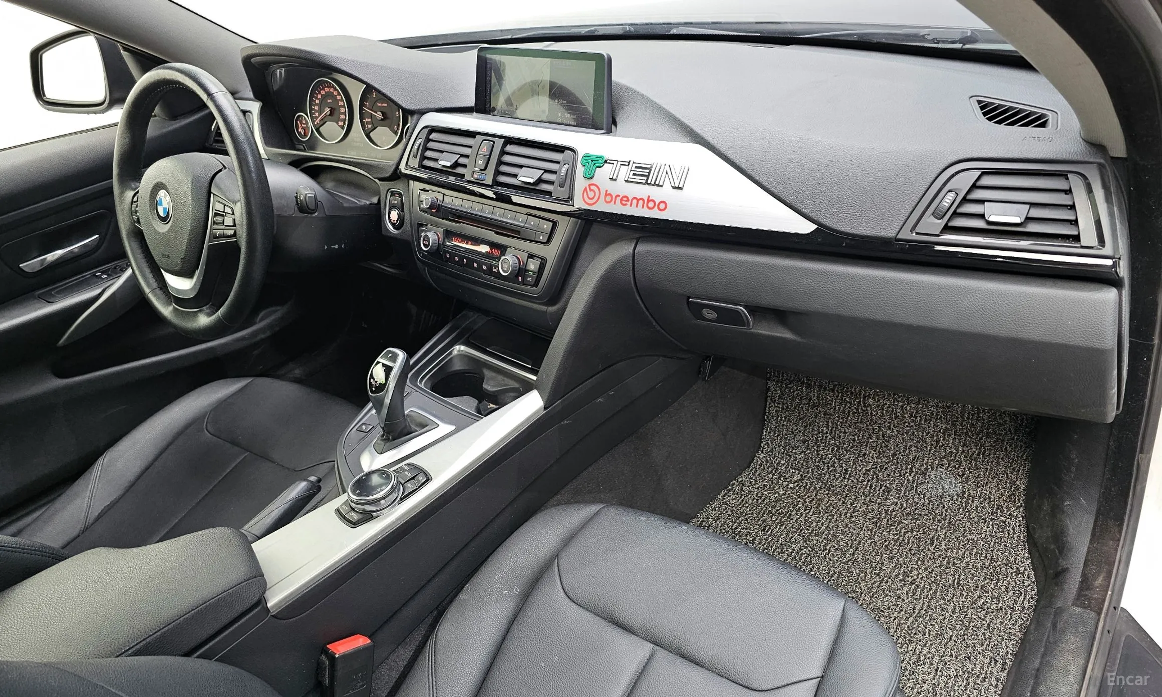 BMW Series 4 (F32) превью 4