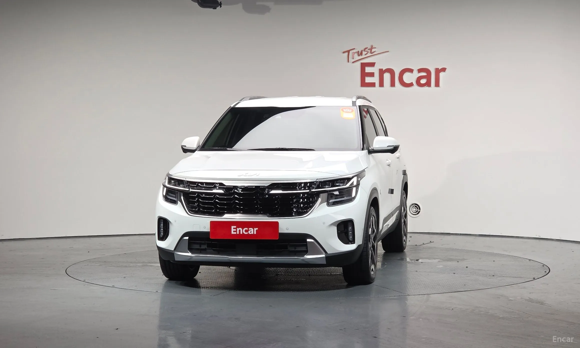 Kia Seltos превью 2