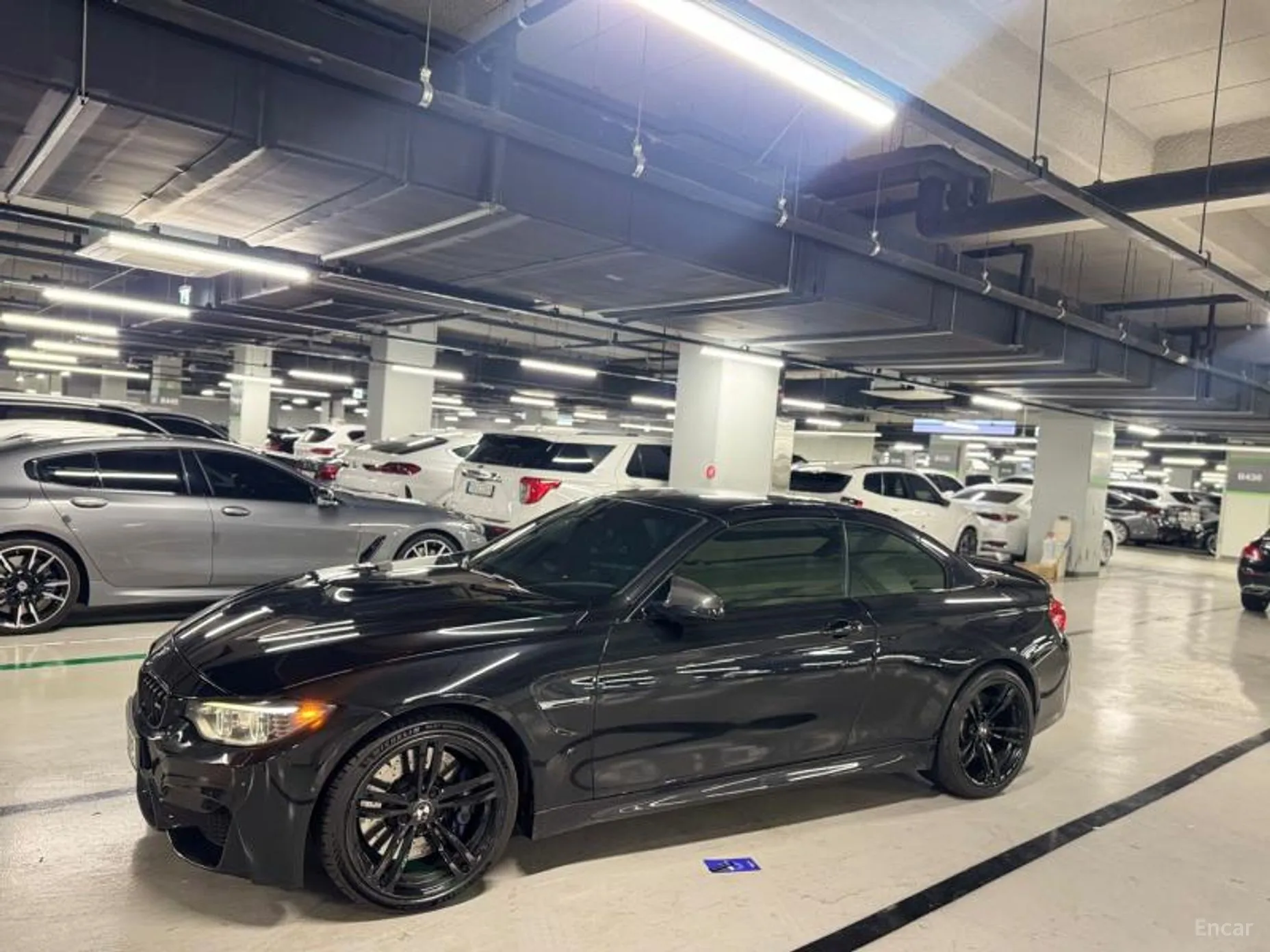 BMW M4 (F82)