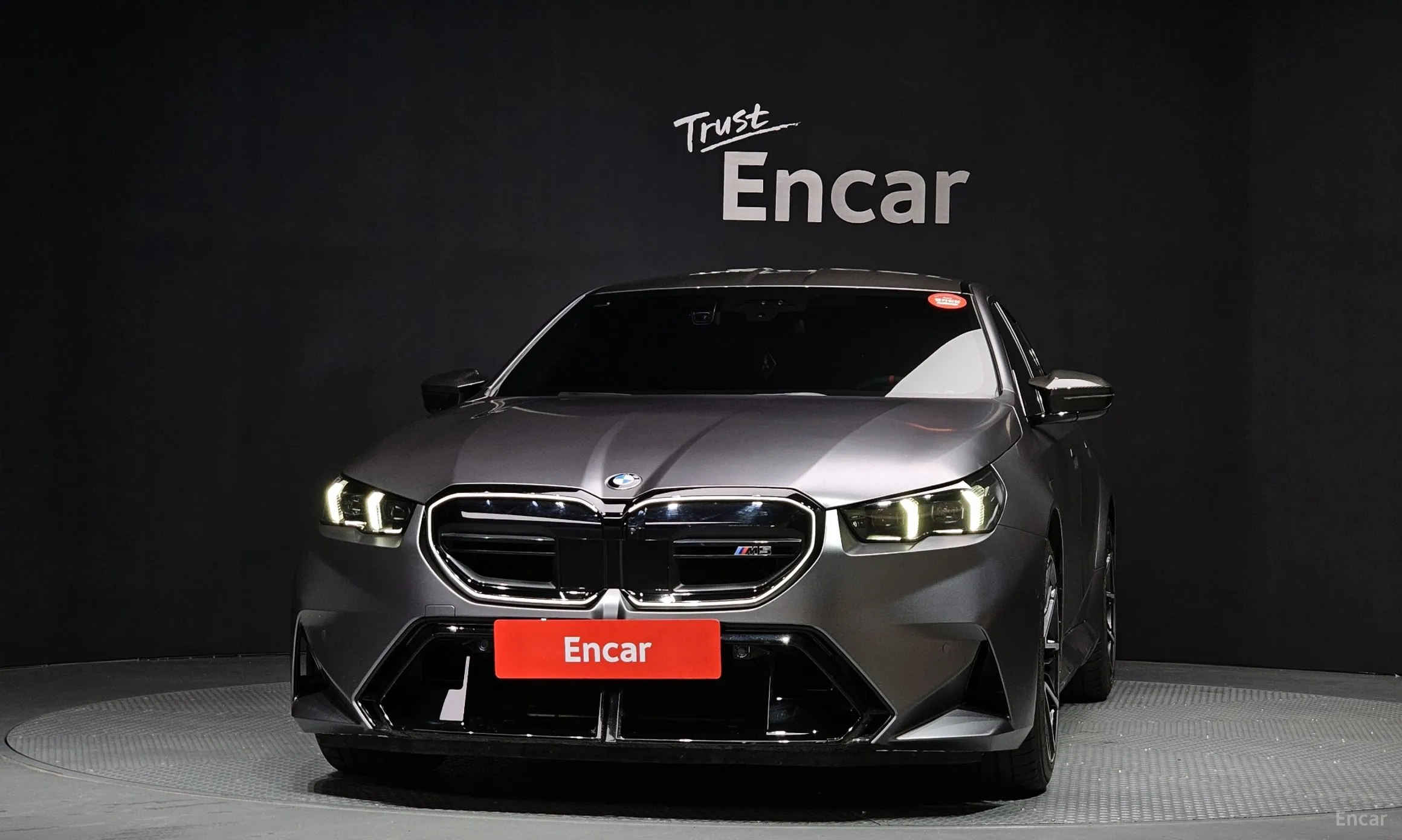 BMW M5 (G90)