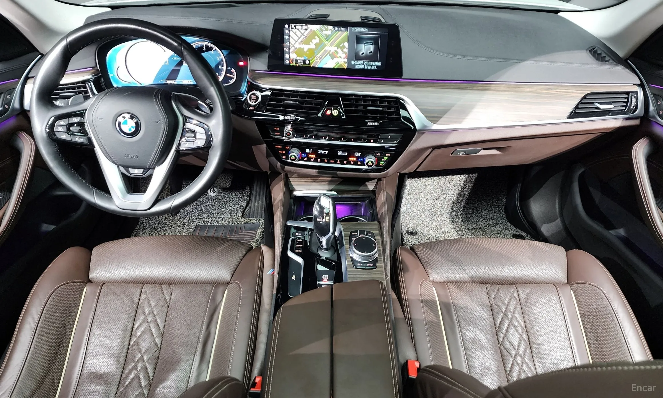 BMW 5 Series (G30) превью 4