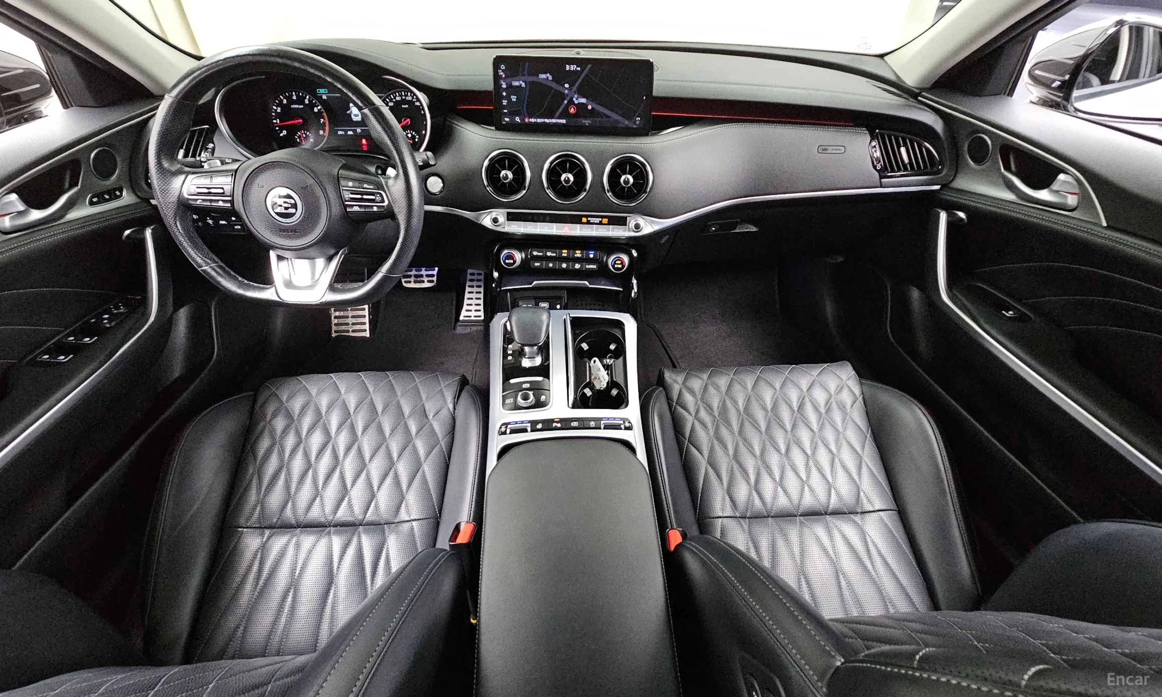 Kia Stinger Master превью 4