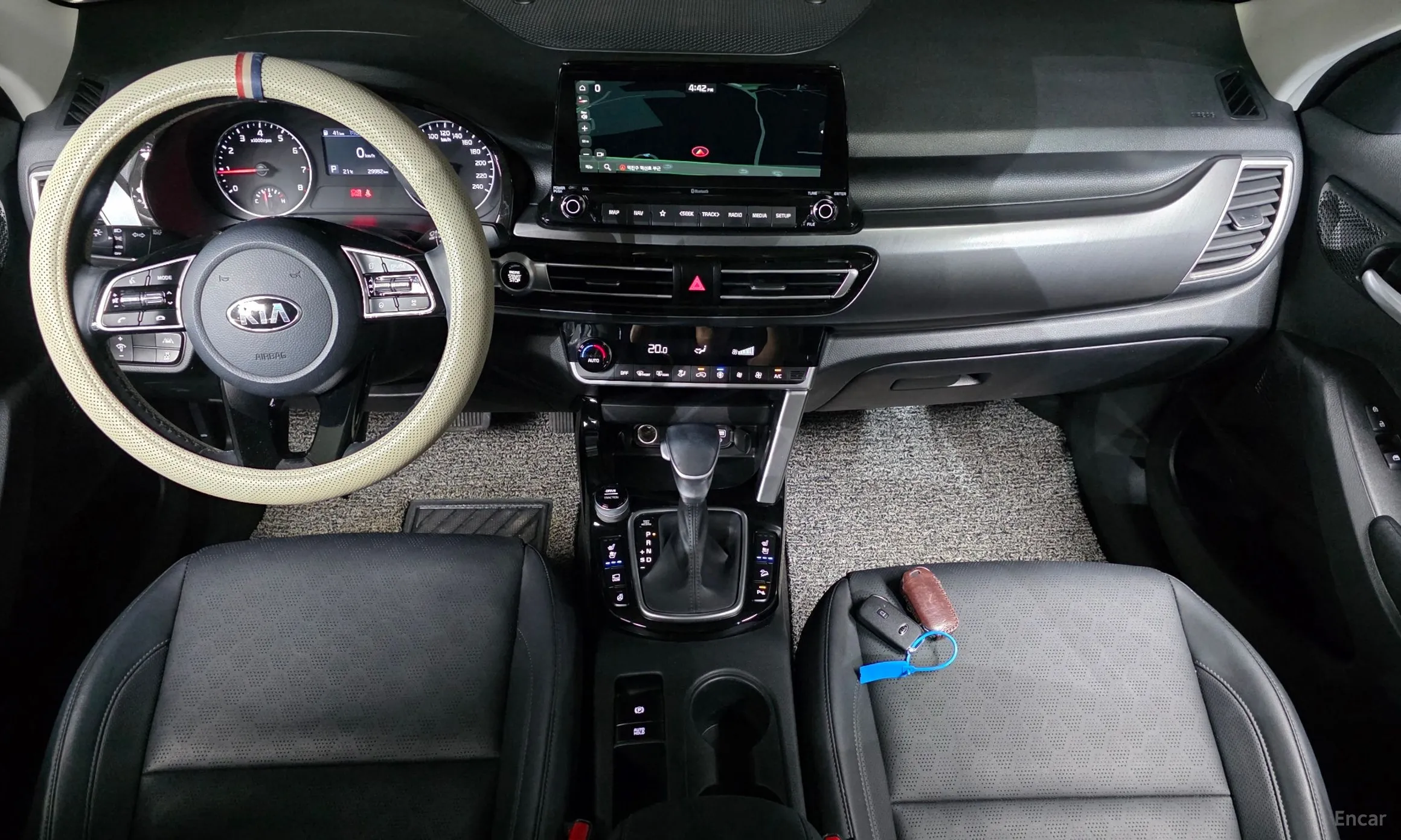 Kia Seltos превью 4