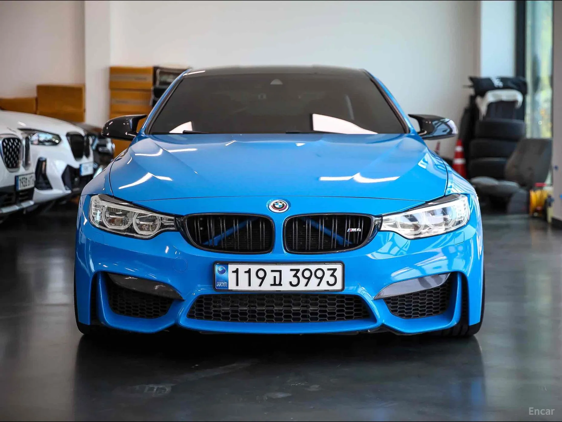 BMW M4 (F82)