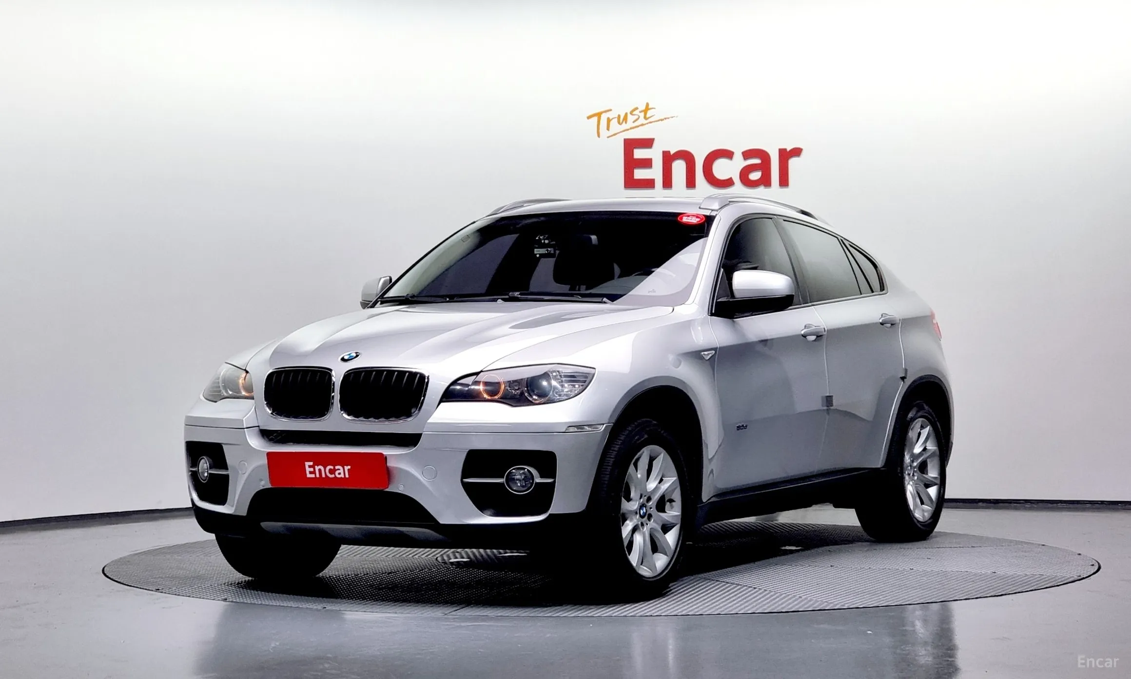 X6 (E71)