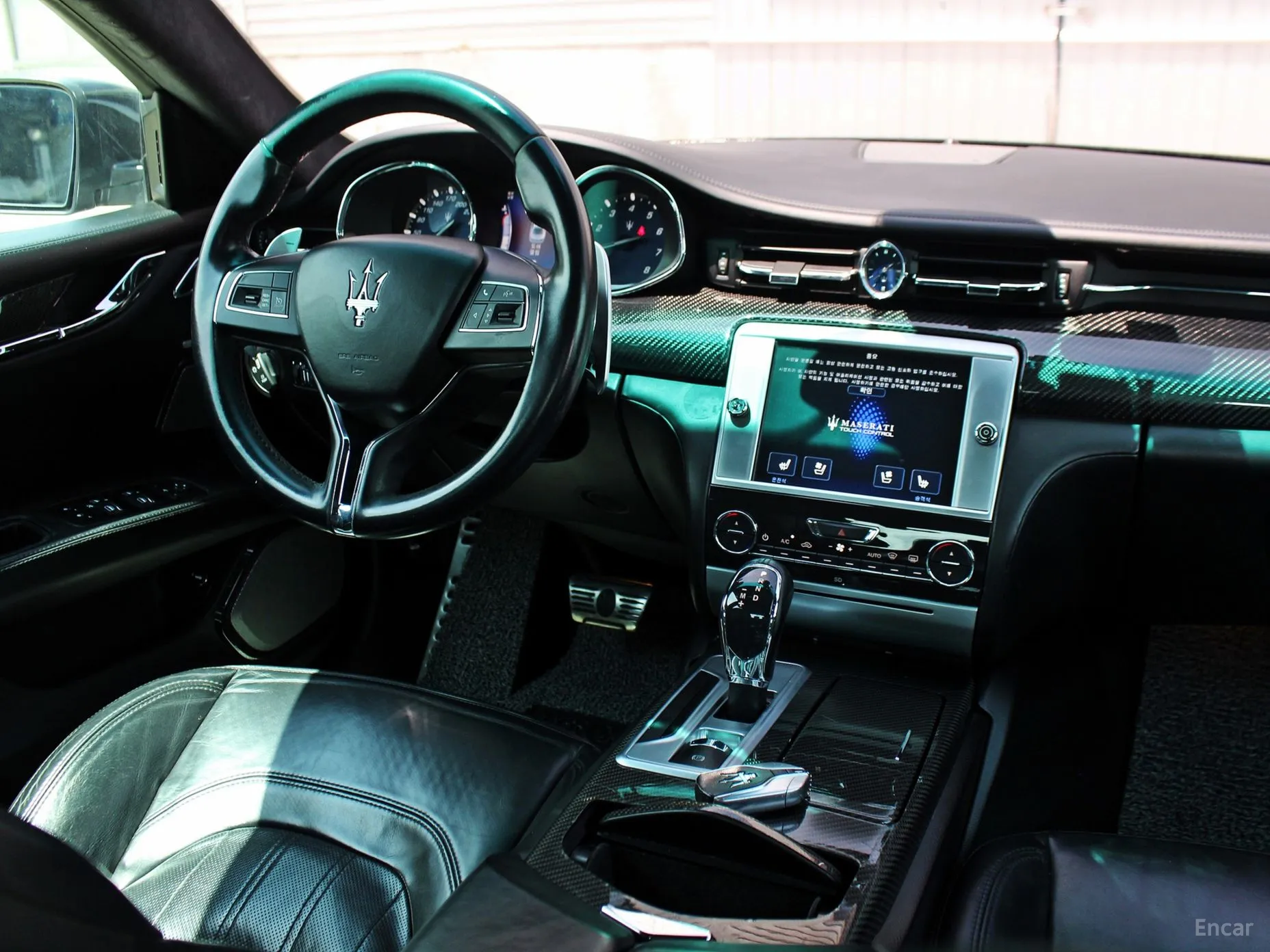 Maserati Quattroporte превью 11