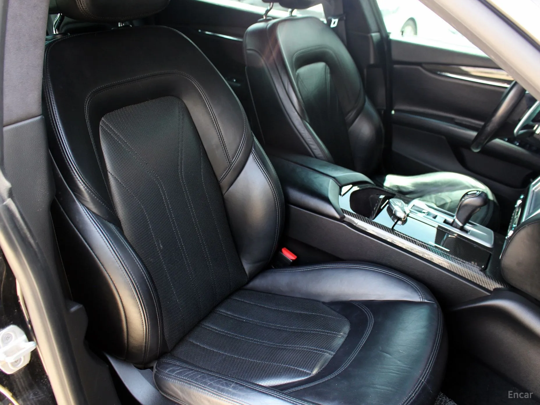 Maserati Quattroporte превью 17
