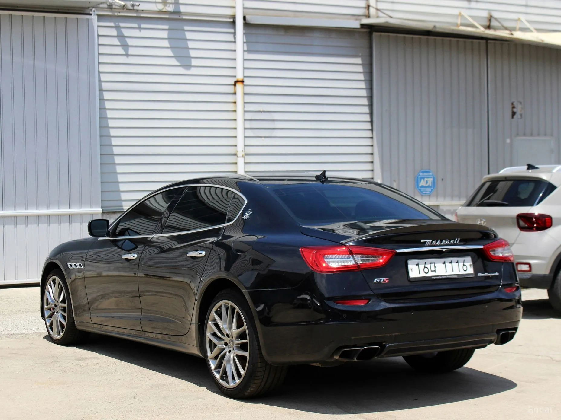 Maserati Quattroporte превью 3