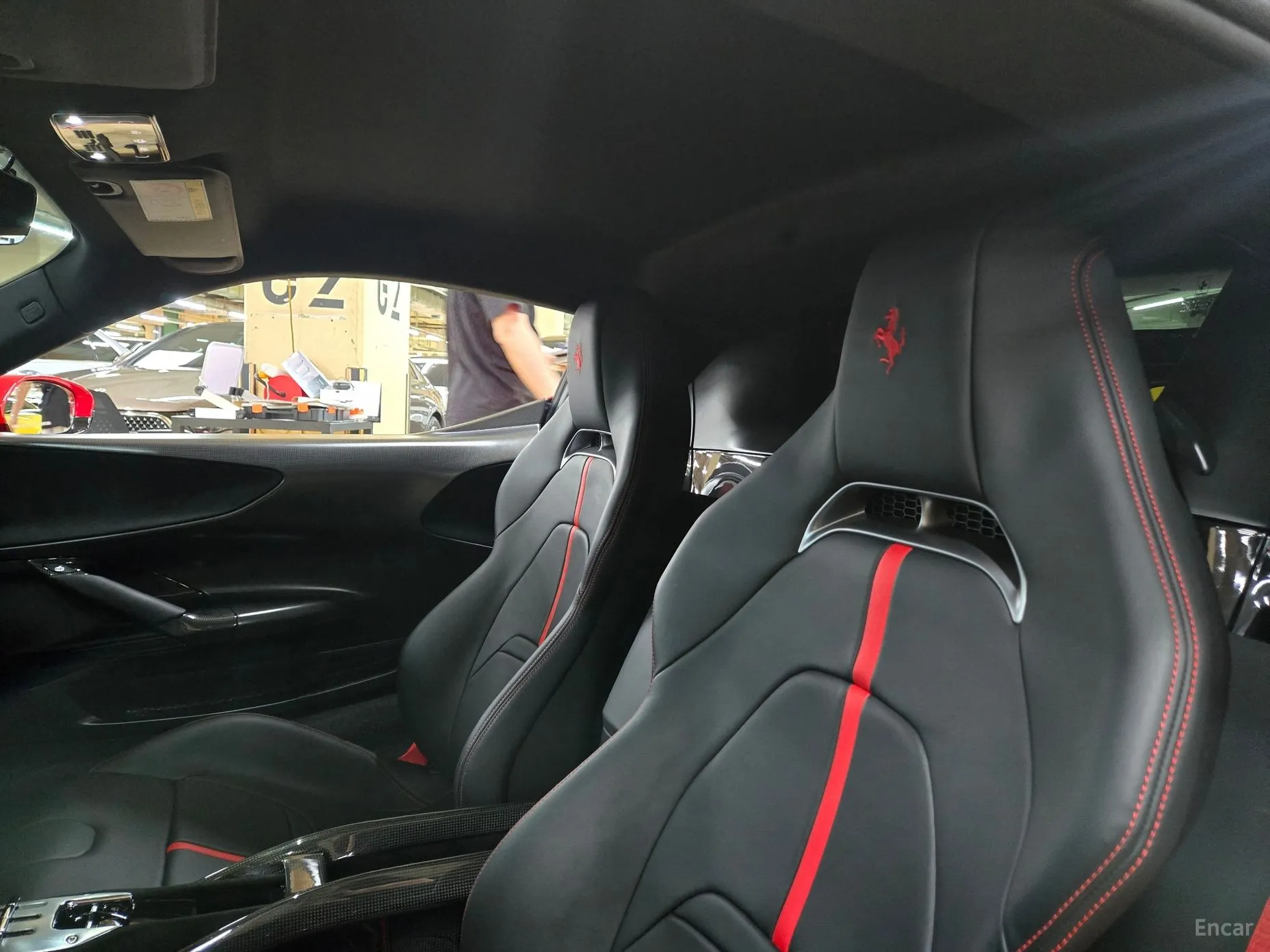 Ferrari SF90 Stradale превью 16