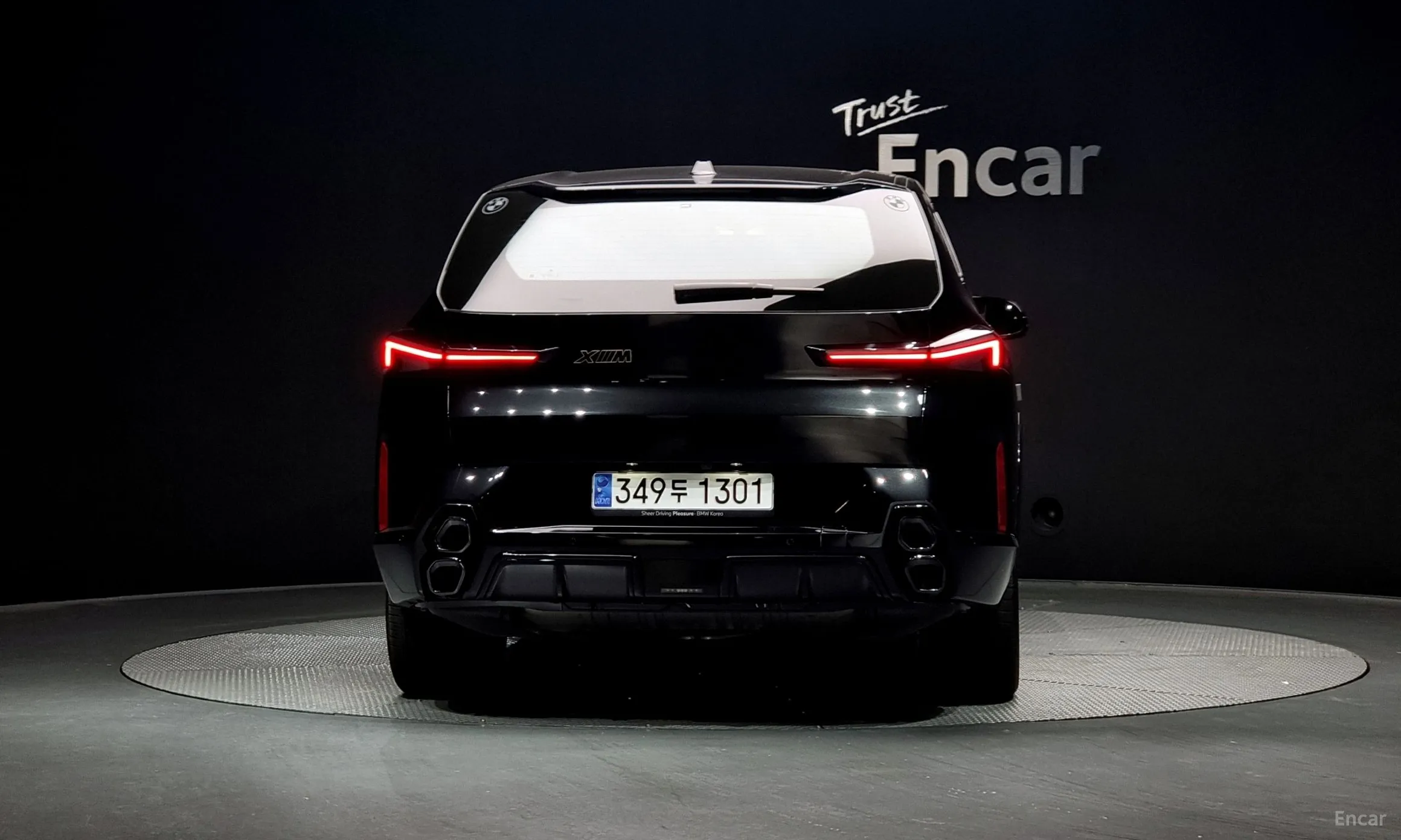 BMW XM (G09) превью 3
