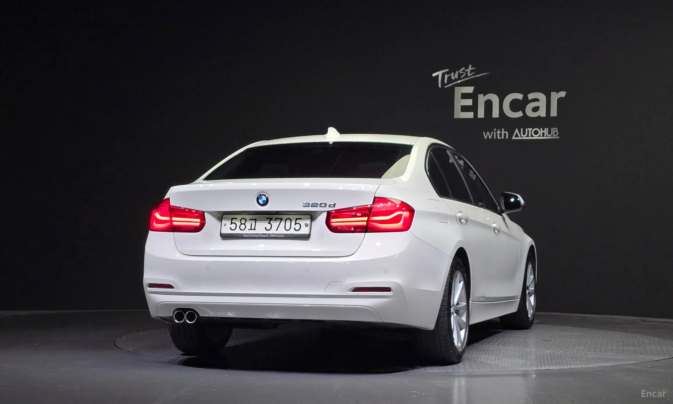 BMW 3 Series (F30) превью 3