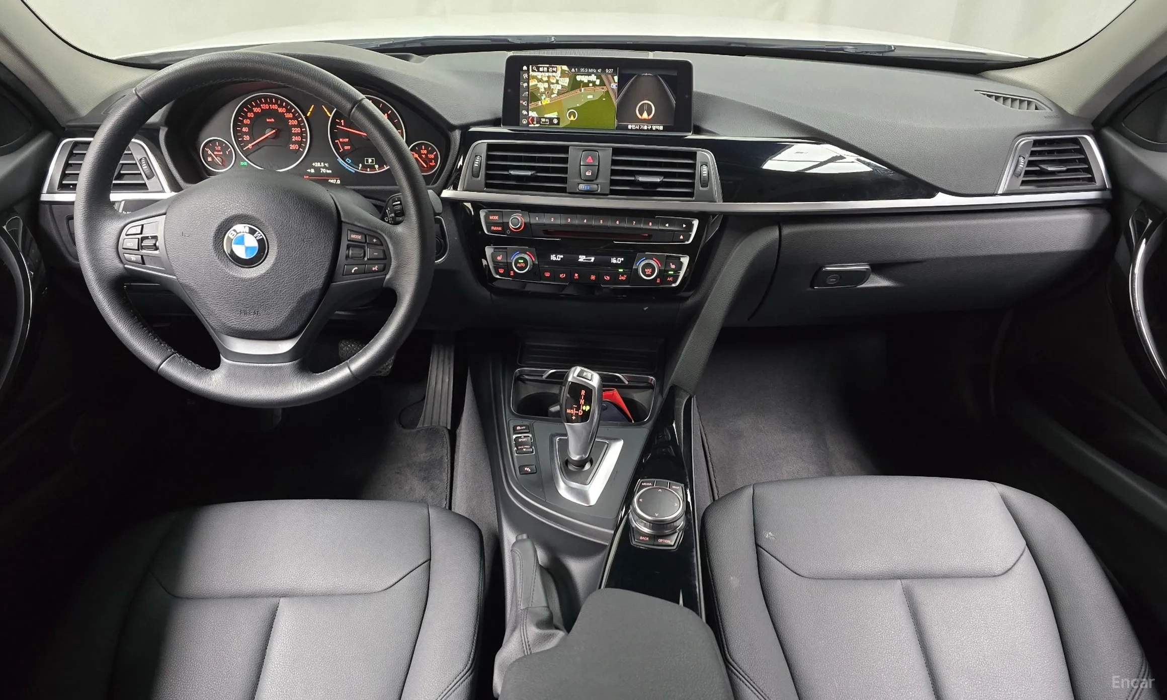 BMW 3 Series (F30) превью 4