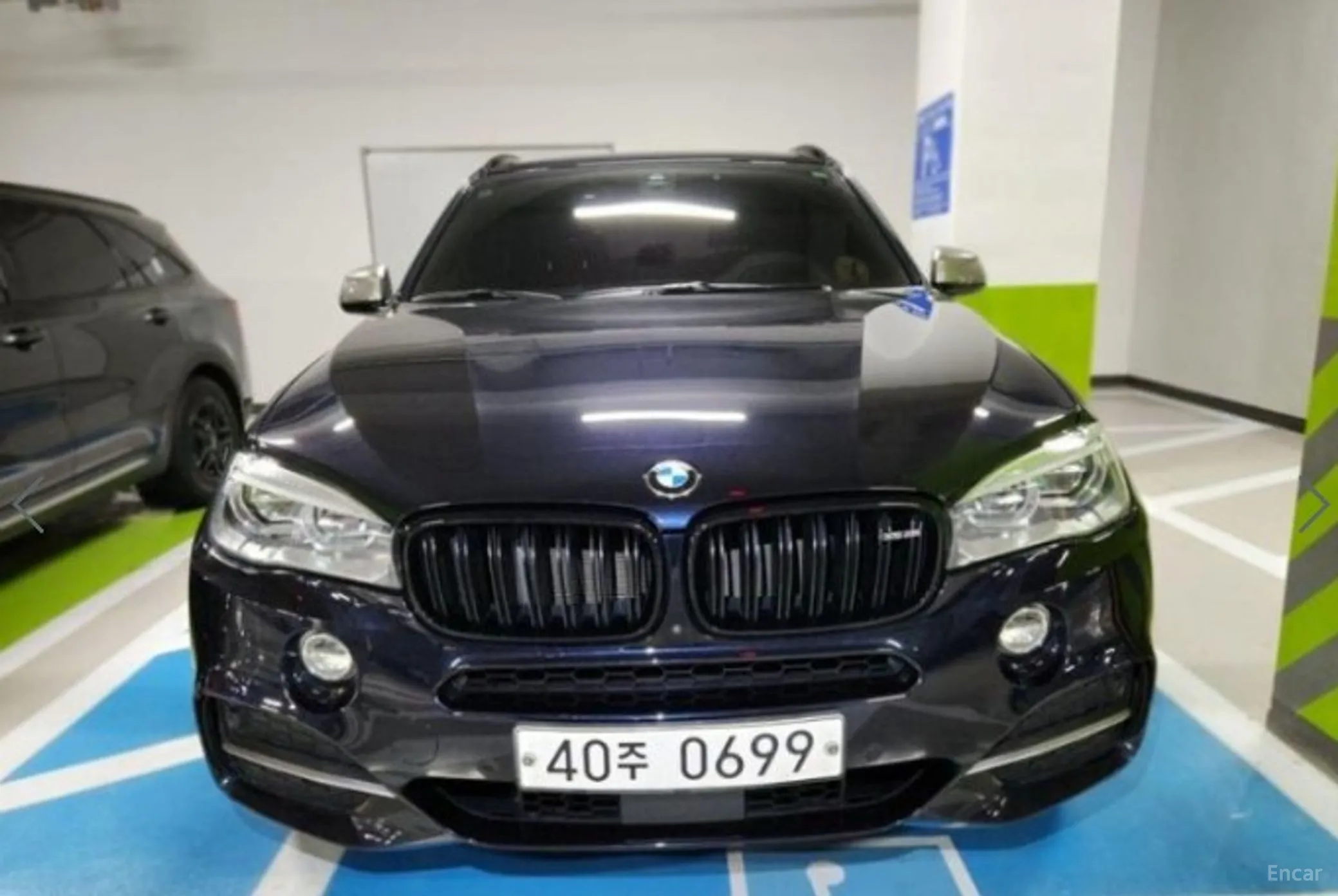 X5 (F15)