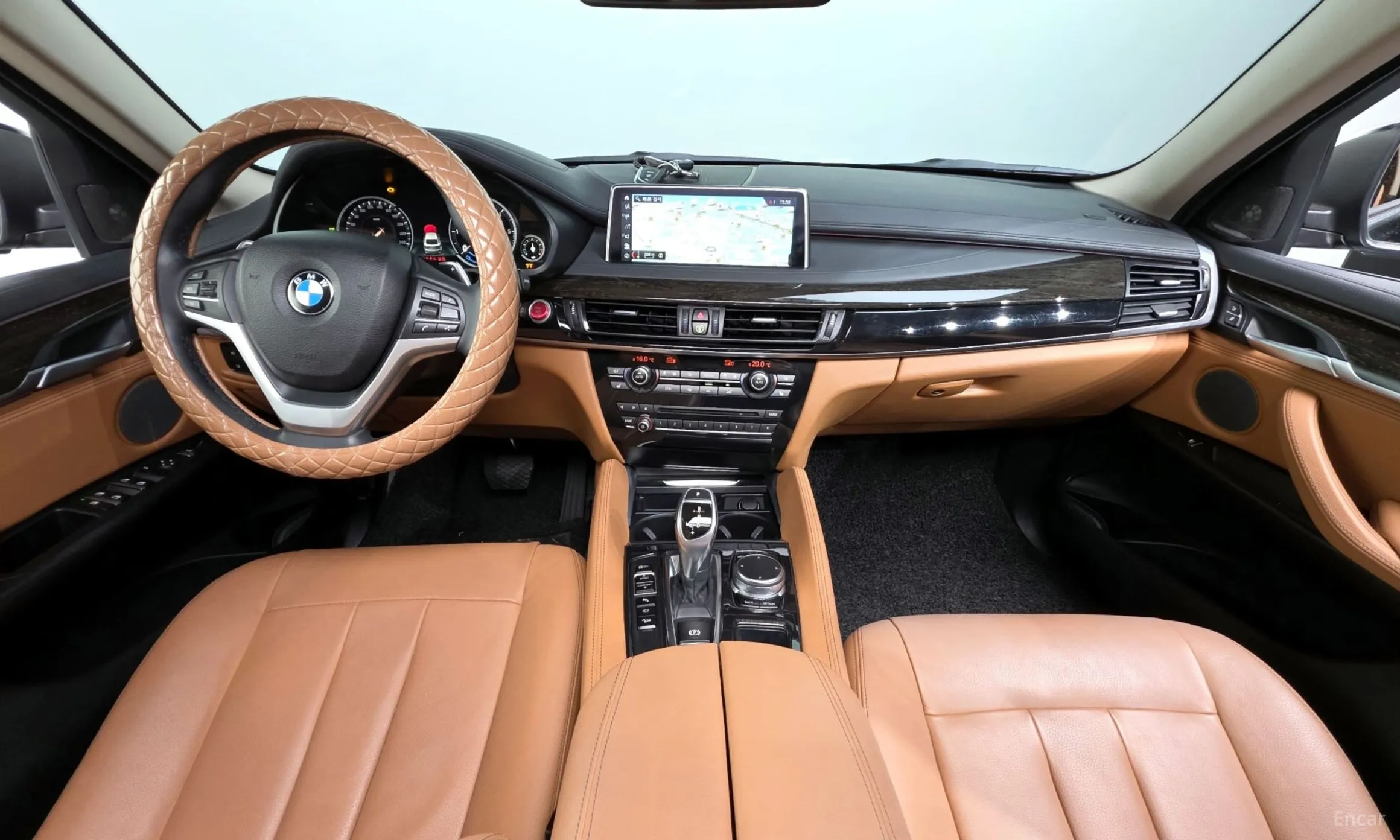 BMW X6 (F16) превью 4