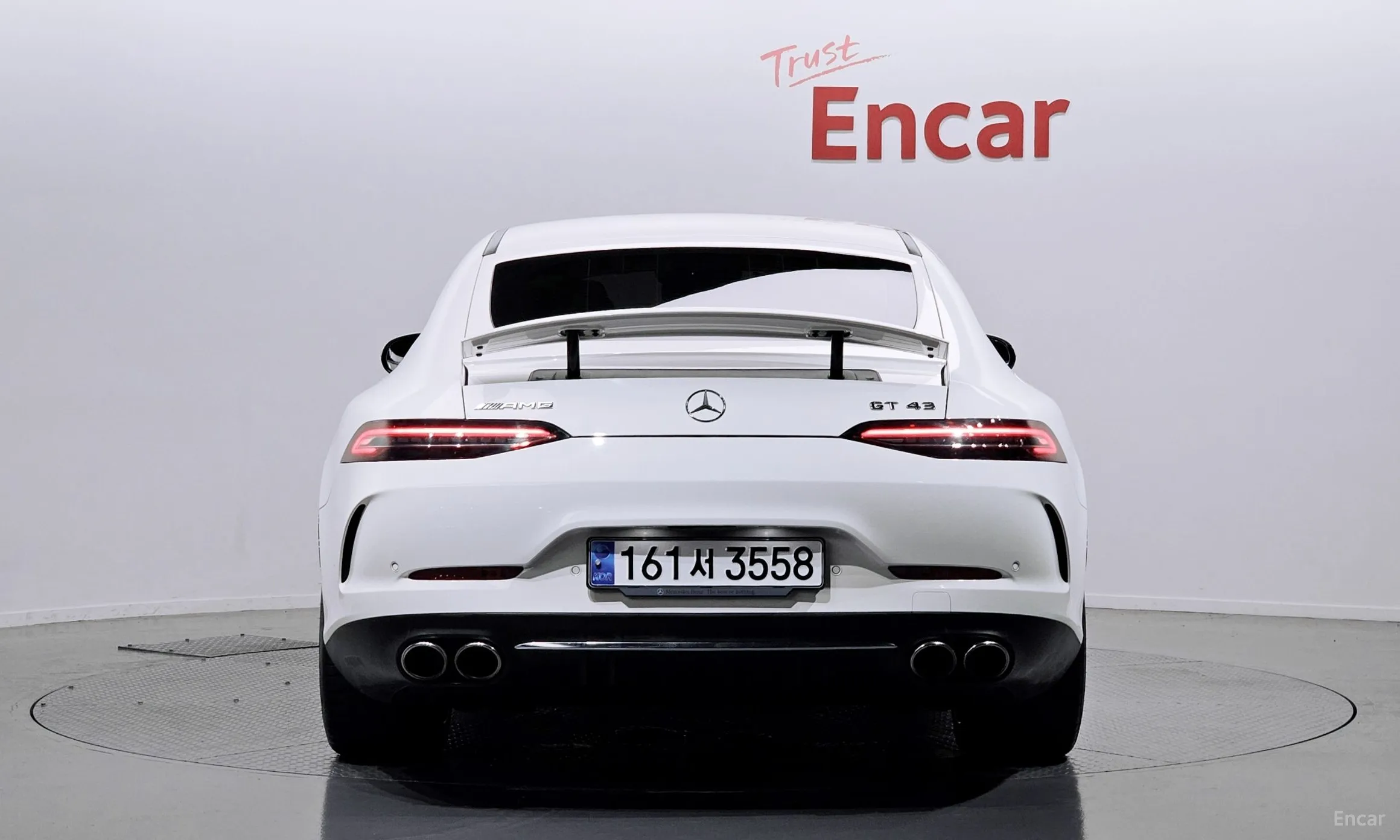 Mercedes Benz AMG GT превью 3