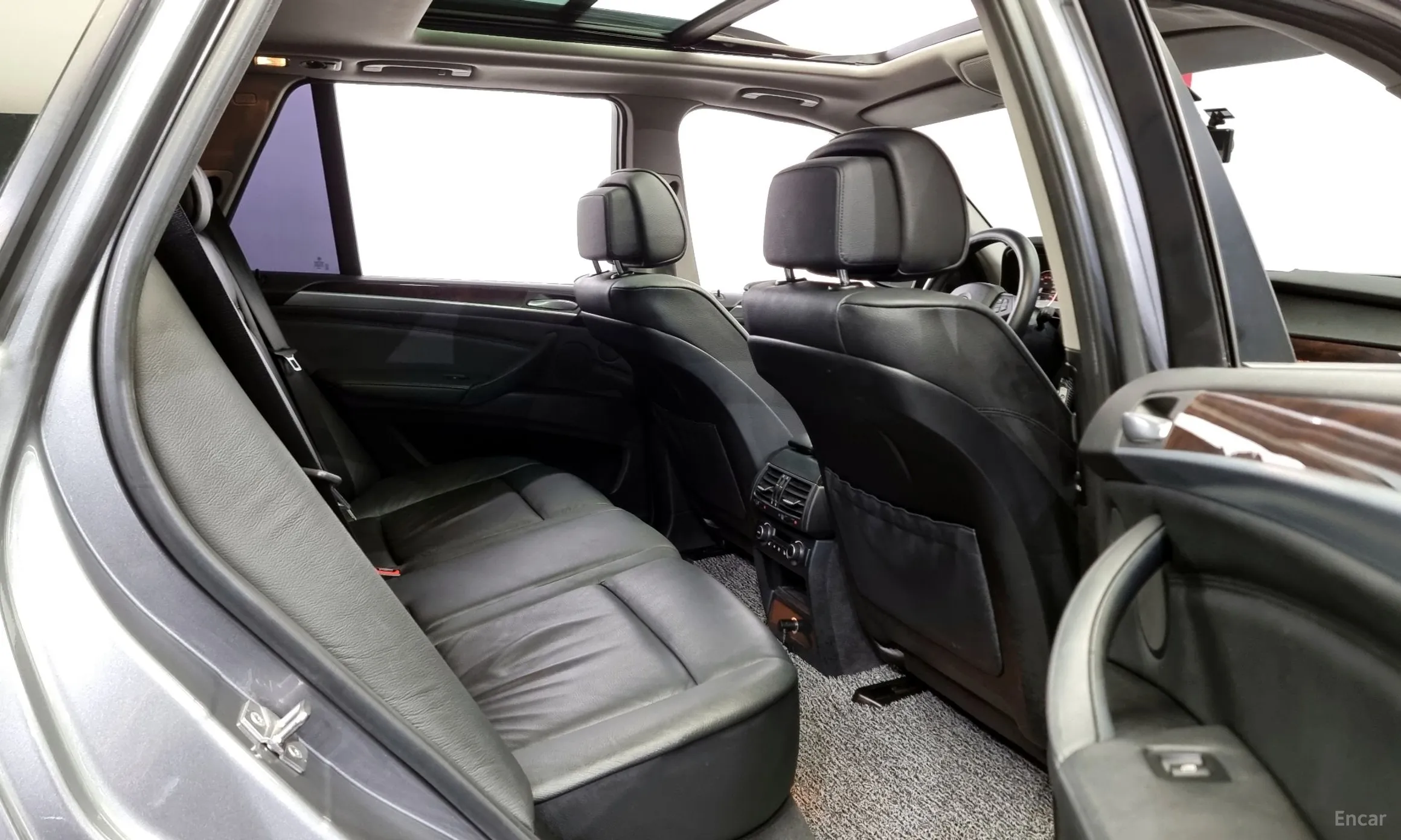 BMW X5 (E70) превью 12